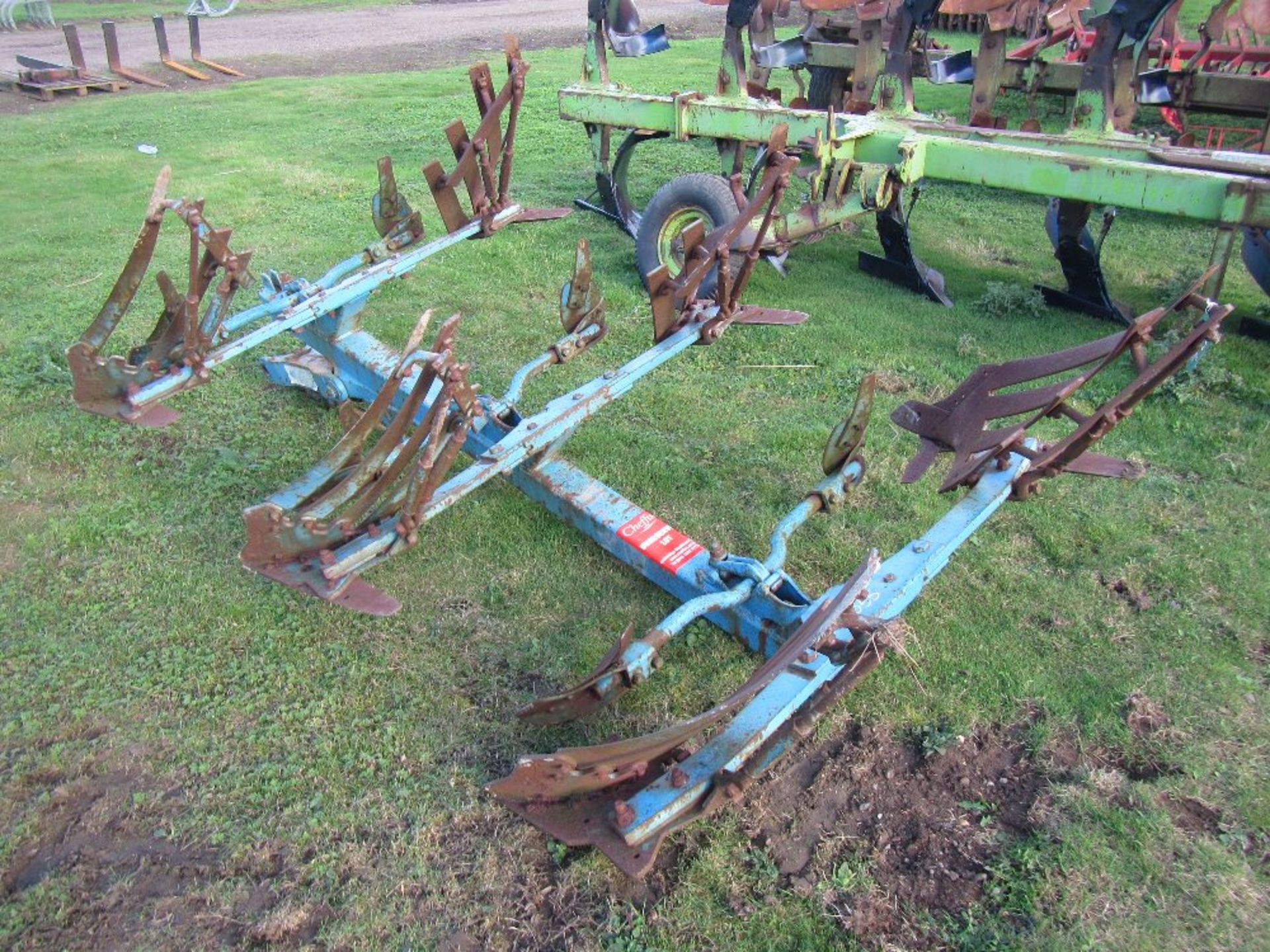 Lemken 3 Furrow Reversible Slatted Moleboard Plough for Spares. UNRESERVED LOT