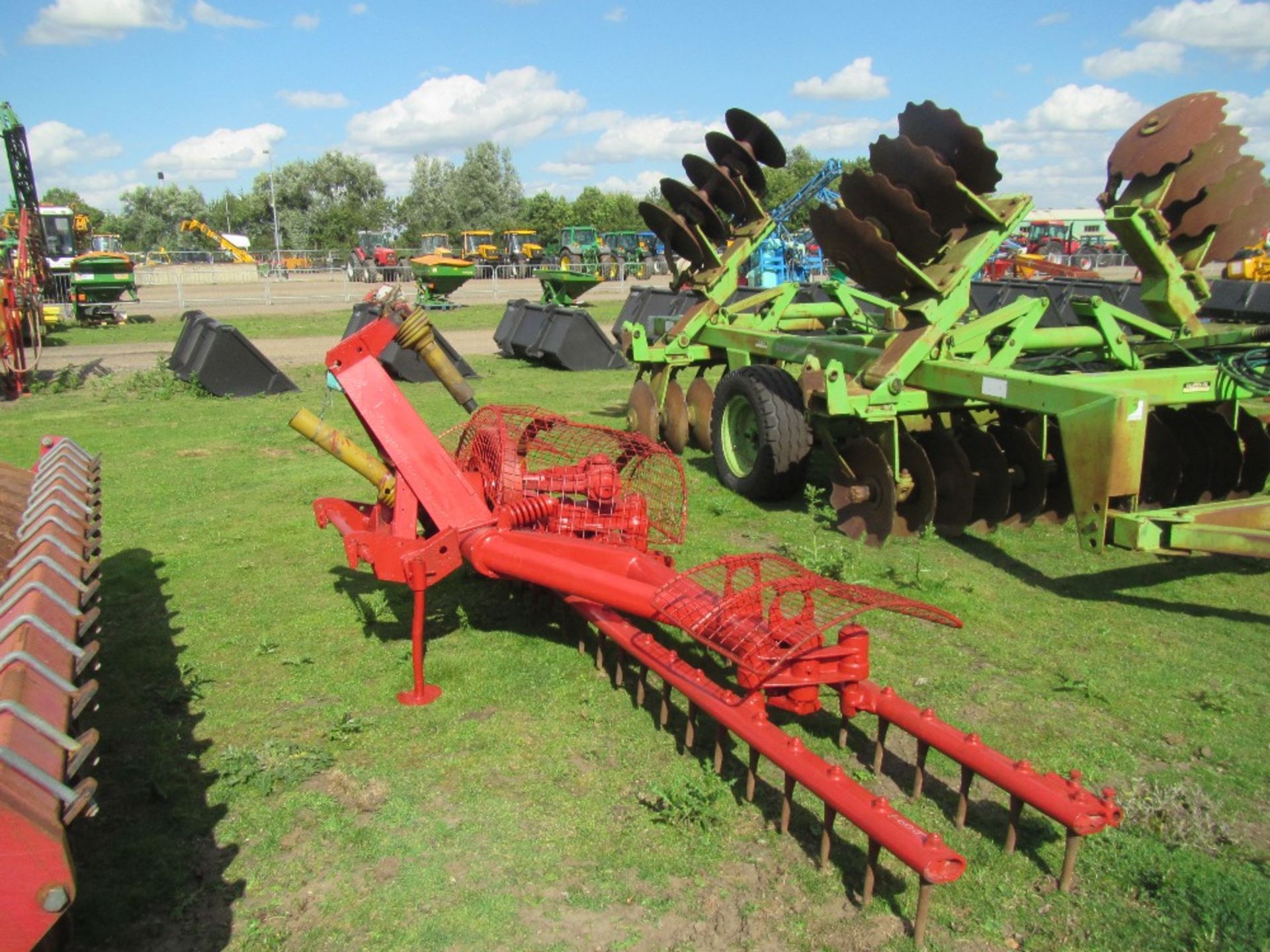 Vicon Power Harrow - Image 3 of 3