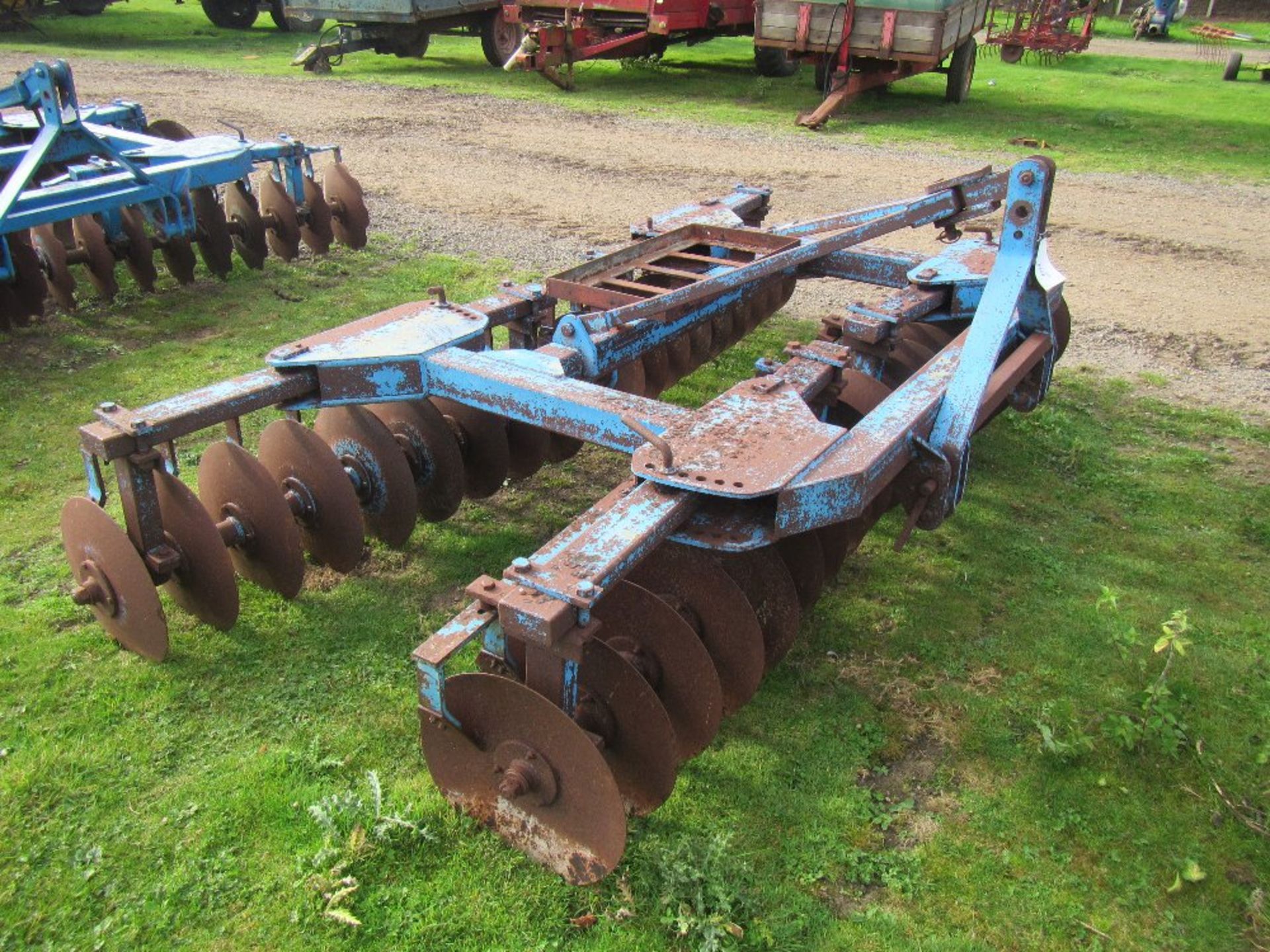 Parmiter 10ft Disc Harrows - Image 2 of 4