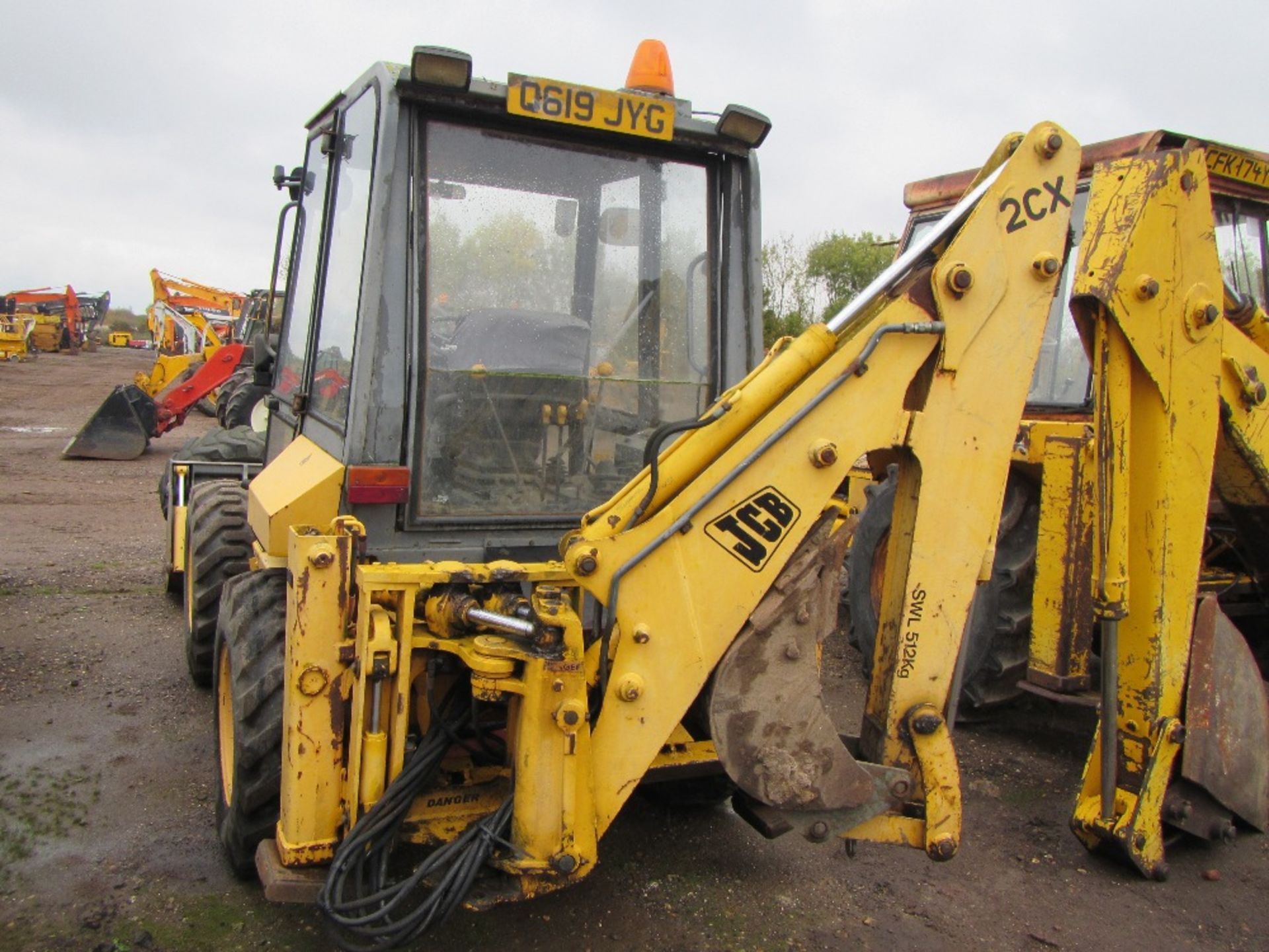 1991/1992 JCB 2CX Digger Loader. Quick Fit Pallet Forks, 2no. Trench Buckets, 1no. Ditching Bucket - Image 4 of 4