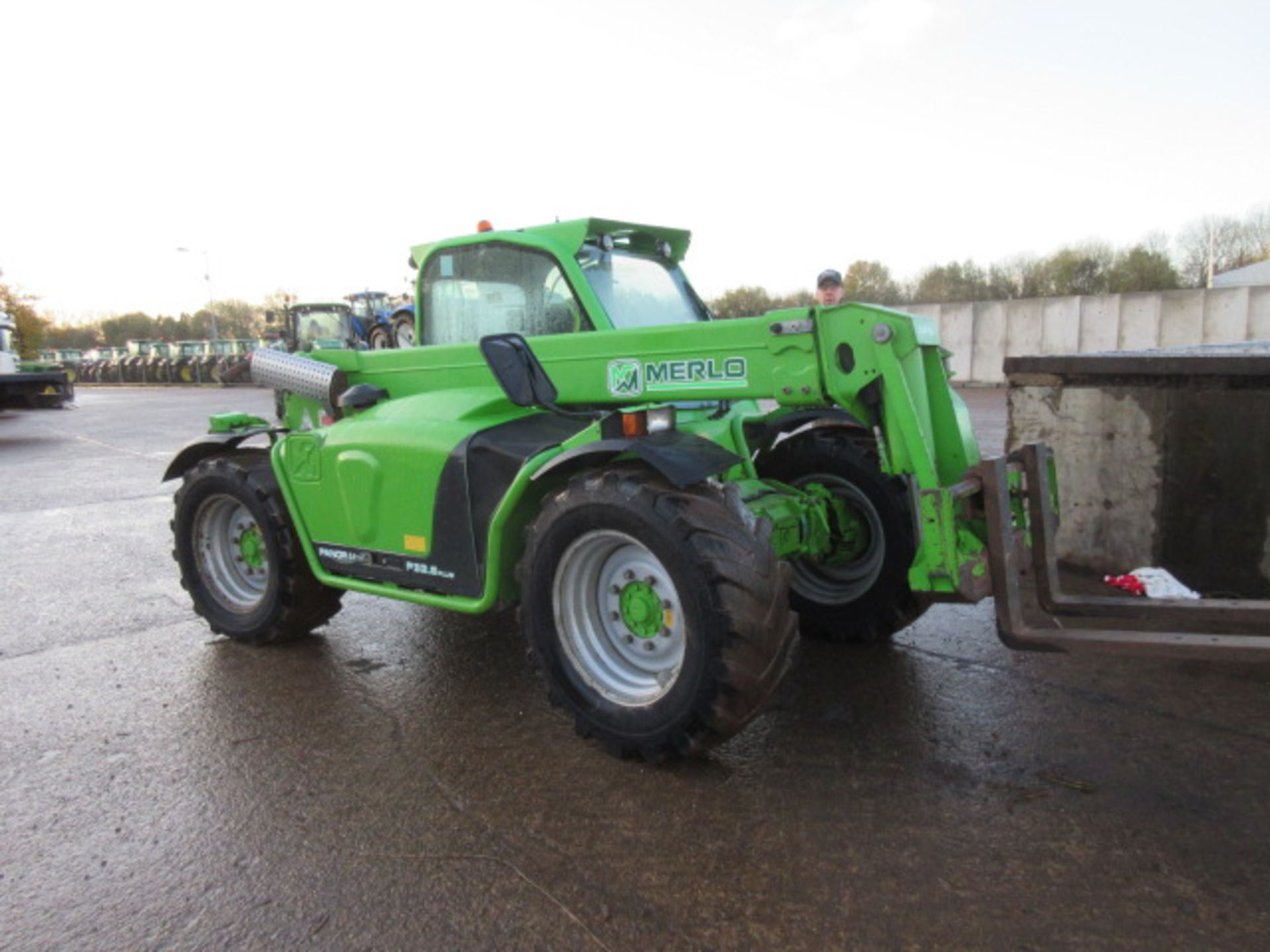 2010 Merlo Panoramic P32.6 Plus Telehandler. Pallet Forks & Pick Up Hitch. 7400 hrs - Image 5 of 11