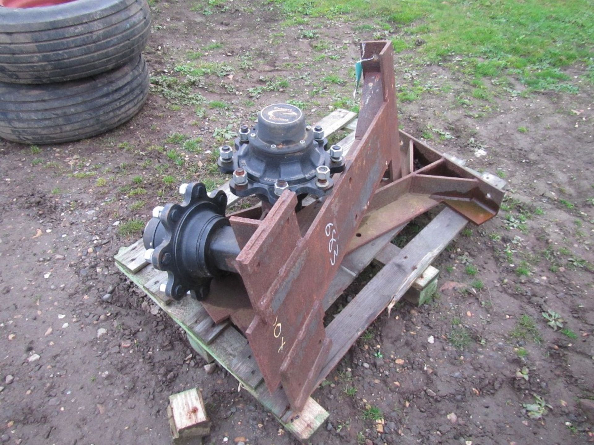 Pair 8 Stud Axles with Brackets. UNRESERVED LOT