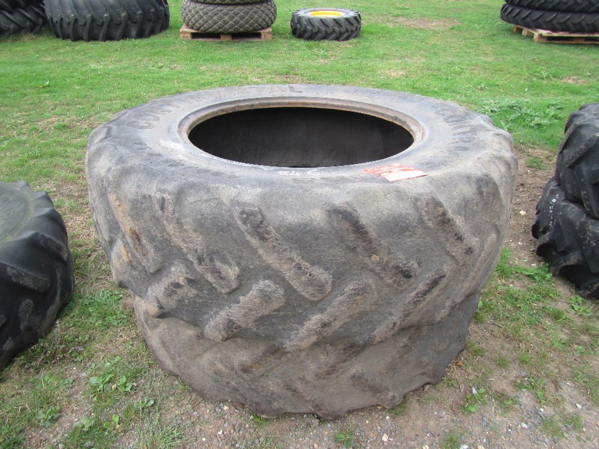 2 no. Continental 420/85R30 Tyres. UNRESERVED LOT