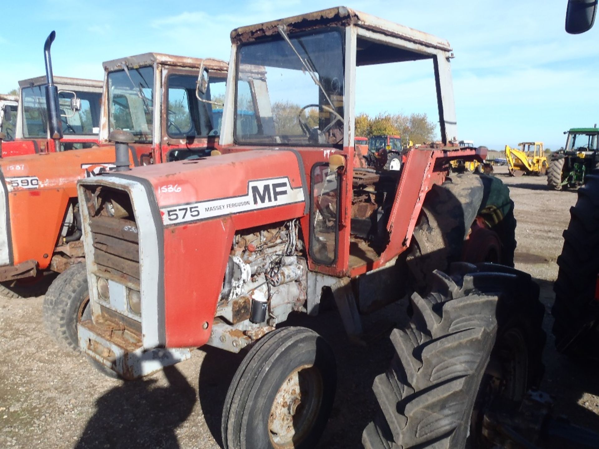 Massey Ferguson 575 Tractor. No V5 Ser. No. 265738