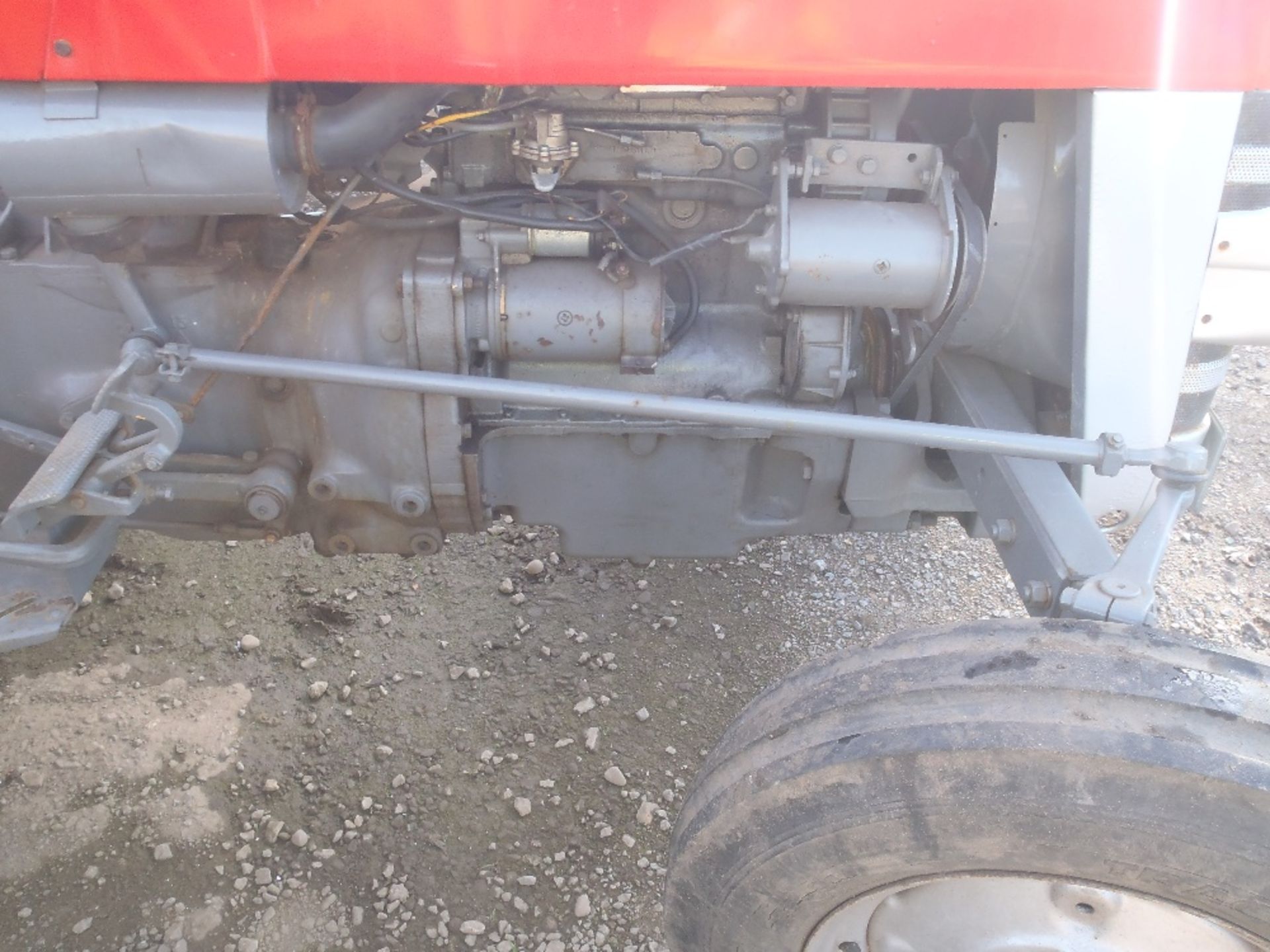 1976 Massey Ferguson 135 3 Cylinder Diesel Tractor. Goodyear Tyres, Long PTO, Cat 2 Lift Arms & Pick - Image 4 of 7