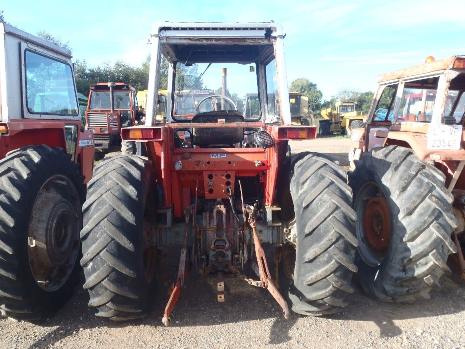 Massey Ferguson 575 Tractor. 3 Gear Stick. Ser. No. 266709 - Image 3 of 7