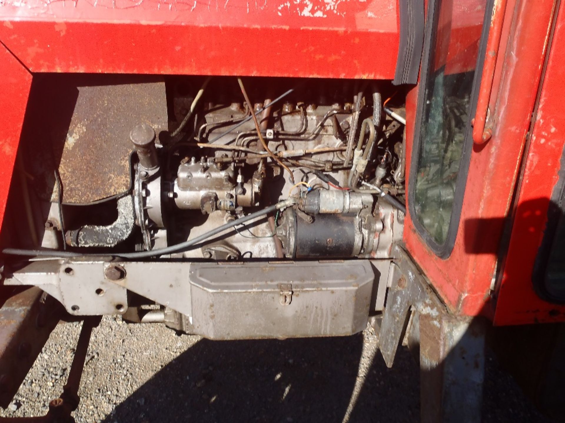 Massey Ferguson 590 Tractor. Reg. No. VKP 283S Ser. No. H138204 - Image 6 of 7