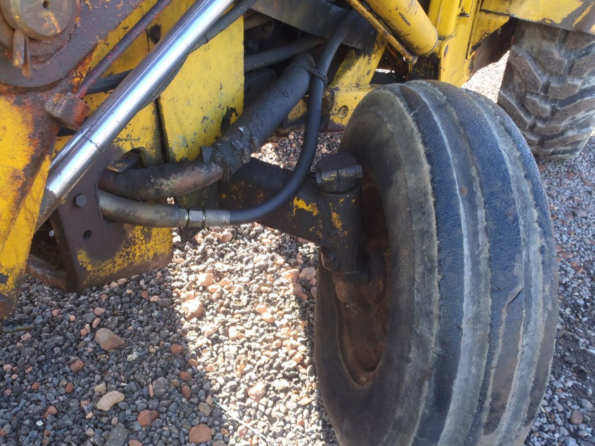 Massey Ferguson 50B Tractor. Loader, 4 in 1 Bucket. - Image 8 of 10