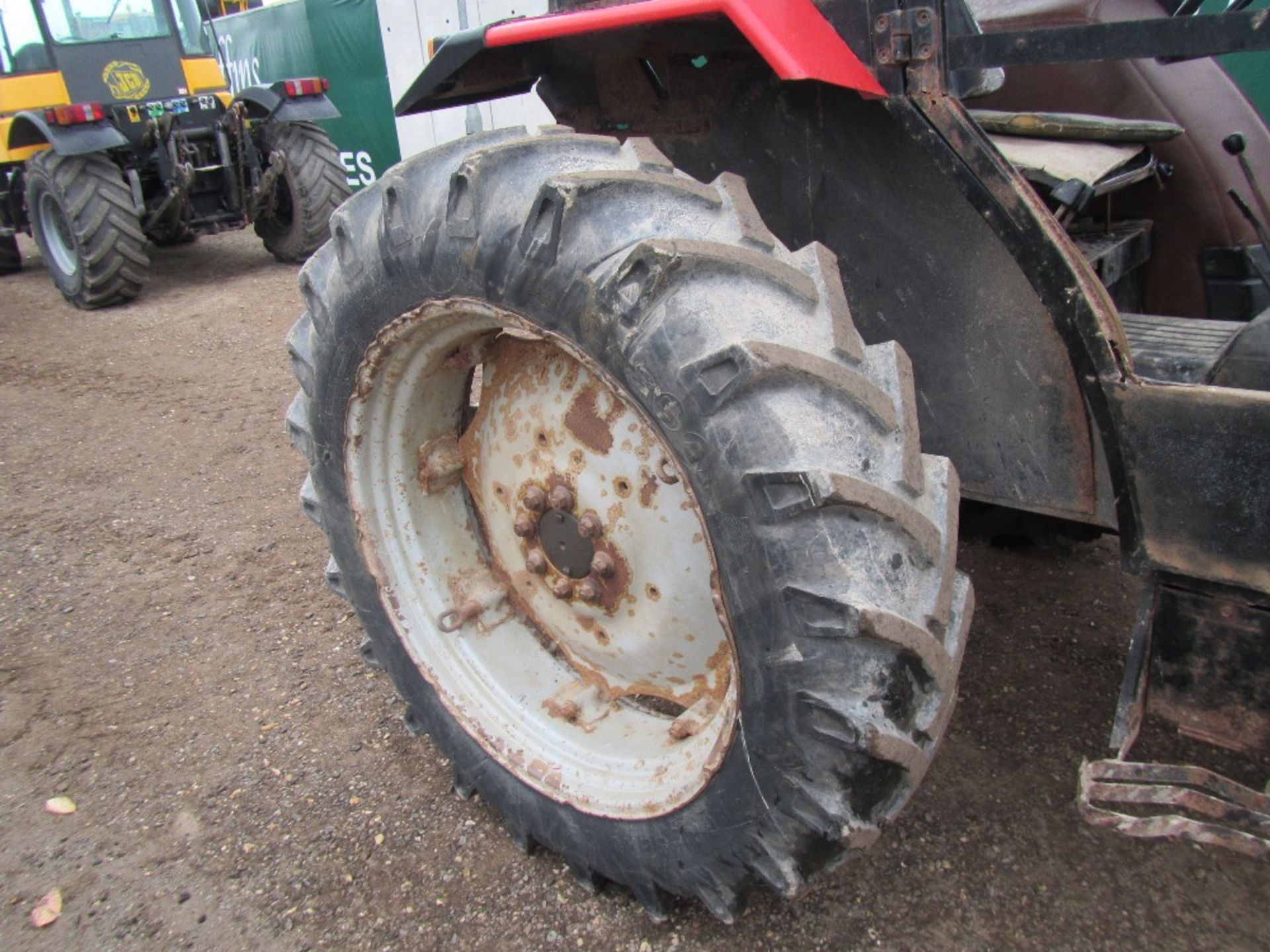 Massey Ferguson 398 4wd Tractor. Reg. No. E136 DSO. - Image 4 of 12