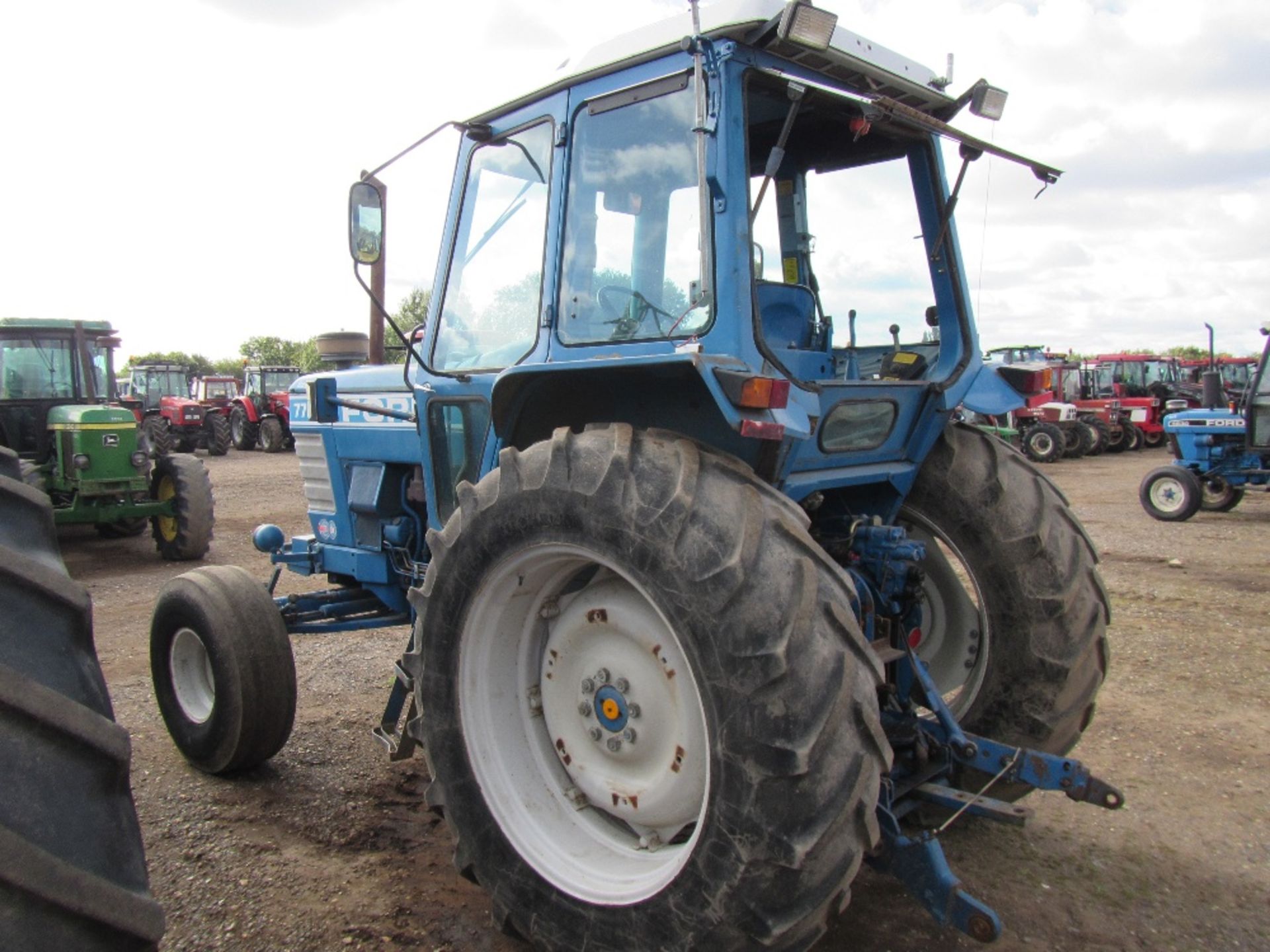 Ford 7710 2wd Tractor. Ser. No. B400597 - Image 8 of 18