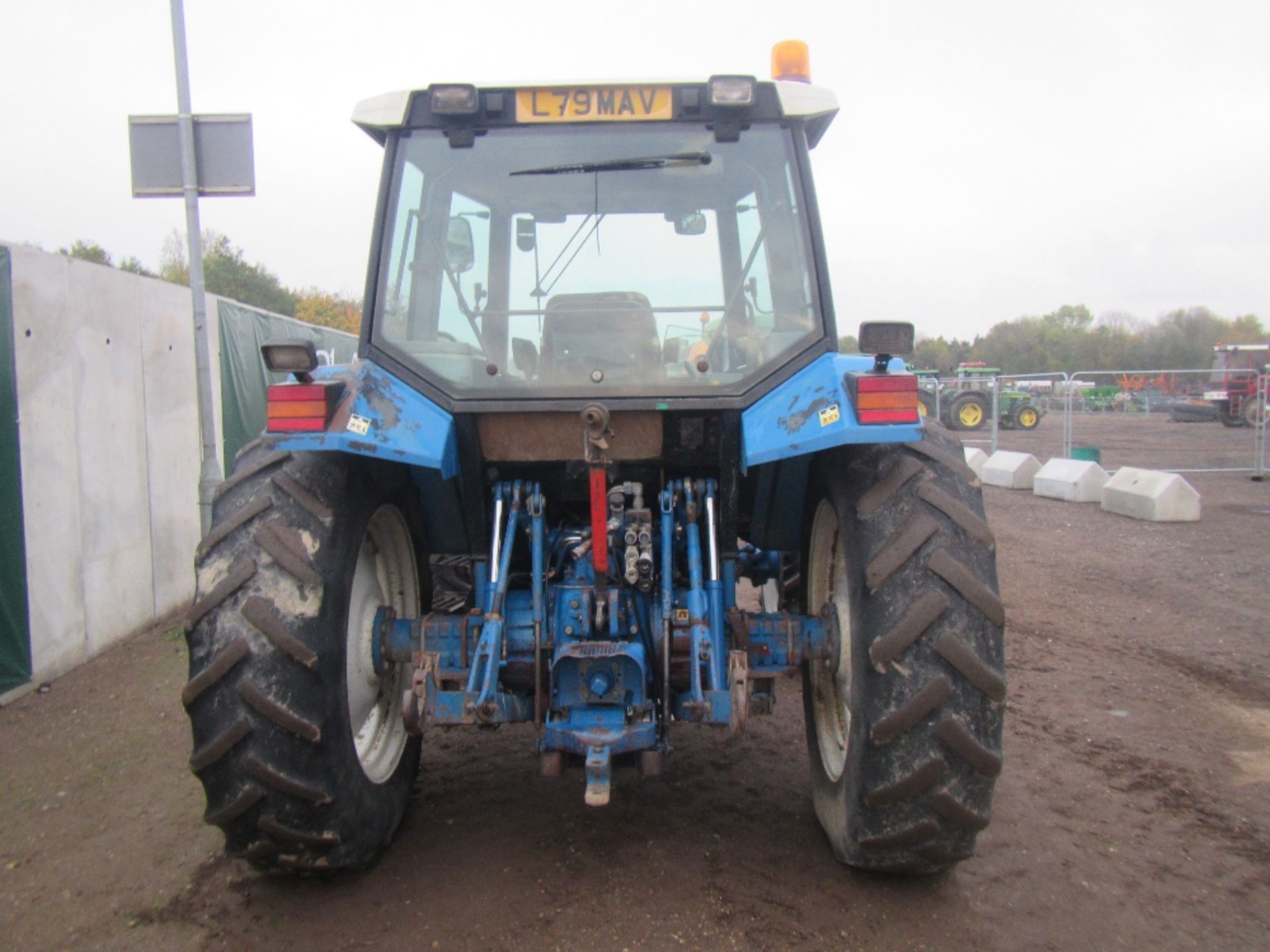 1993 Ford 8240 SLE 4wd Tractor. Reg. No. L79 MAV - Image 7 of 18