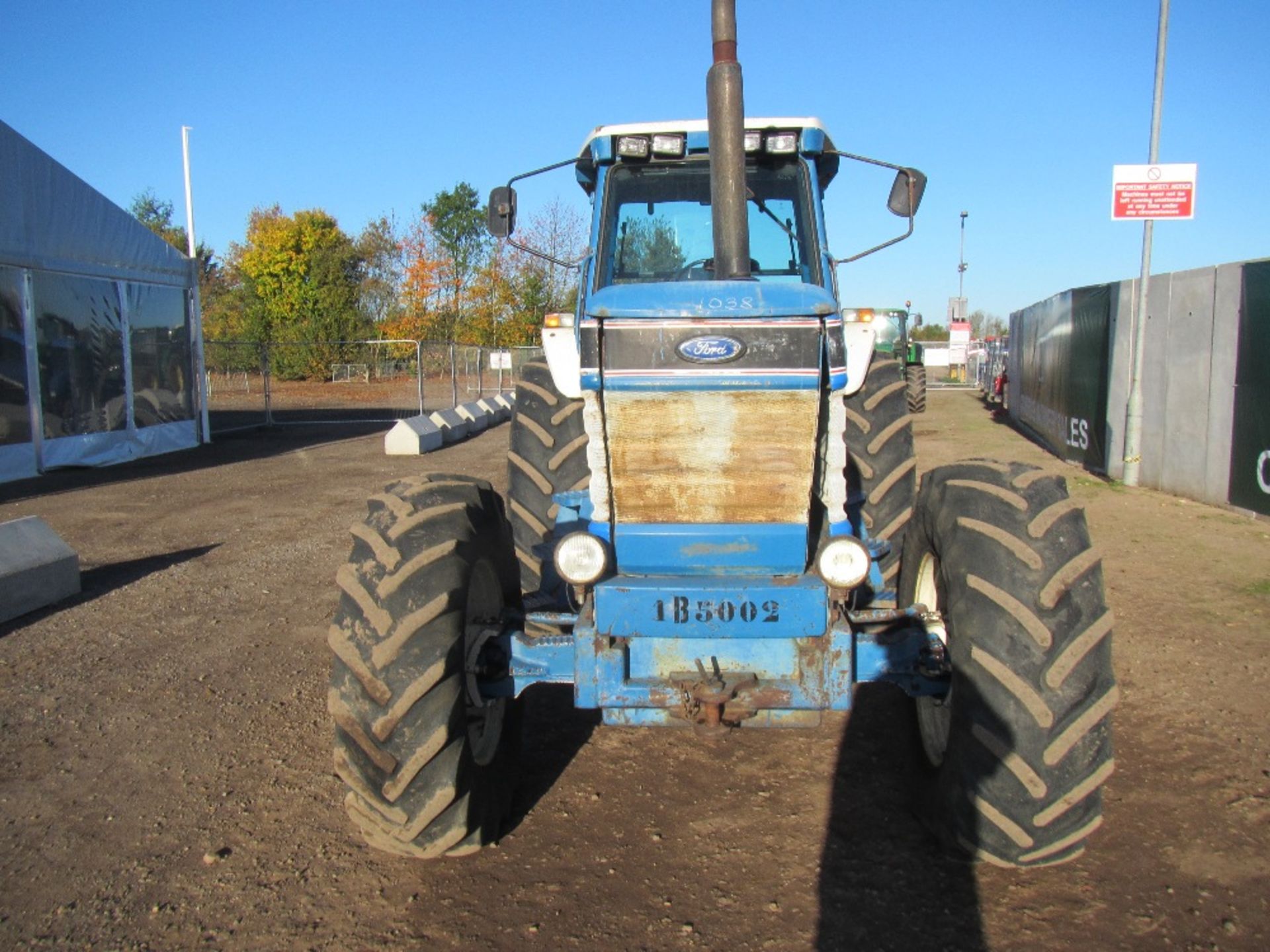 1989 Ford TW25 Super Q 4wd Tractor. Reg. No. Q160 JJO - Image 2 of 17