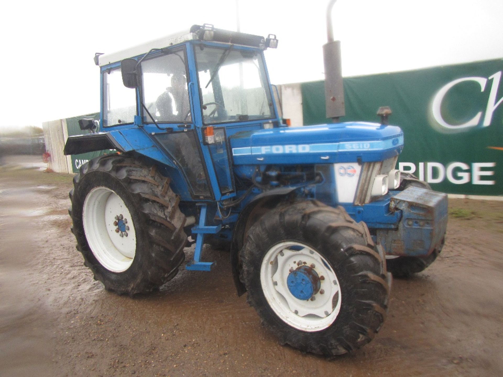 Ford 5610 4wd Tractor. Front Weights, 3 Spool Valves, Pick Up Hitch & Drawbar. 8000 Hrs Reg. No. - Image 3 of 7