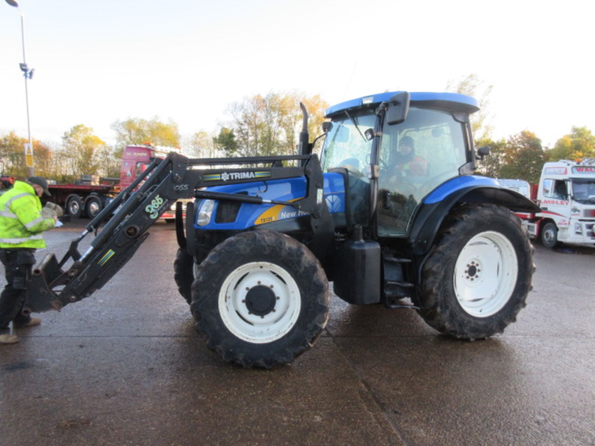 New Holland TSA135 Tractor. Trima Loader