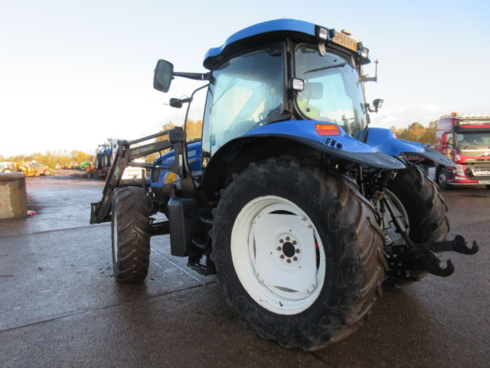 New Holland TSA135 Tractor. Trima Loader - Image 6 of 7