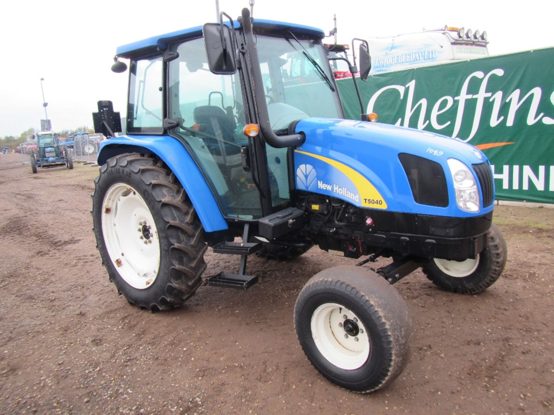New Holland T5040 2wd Tractor. Left Hand Shuttle. Reg. No. MX61 EHF - Image 3 of 16