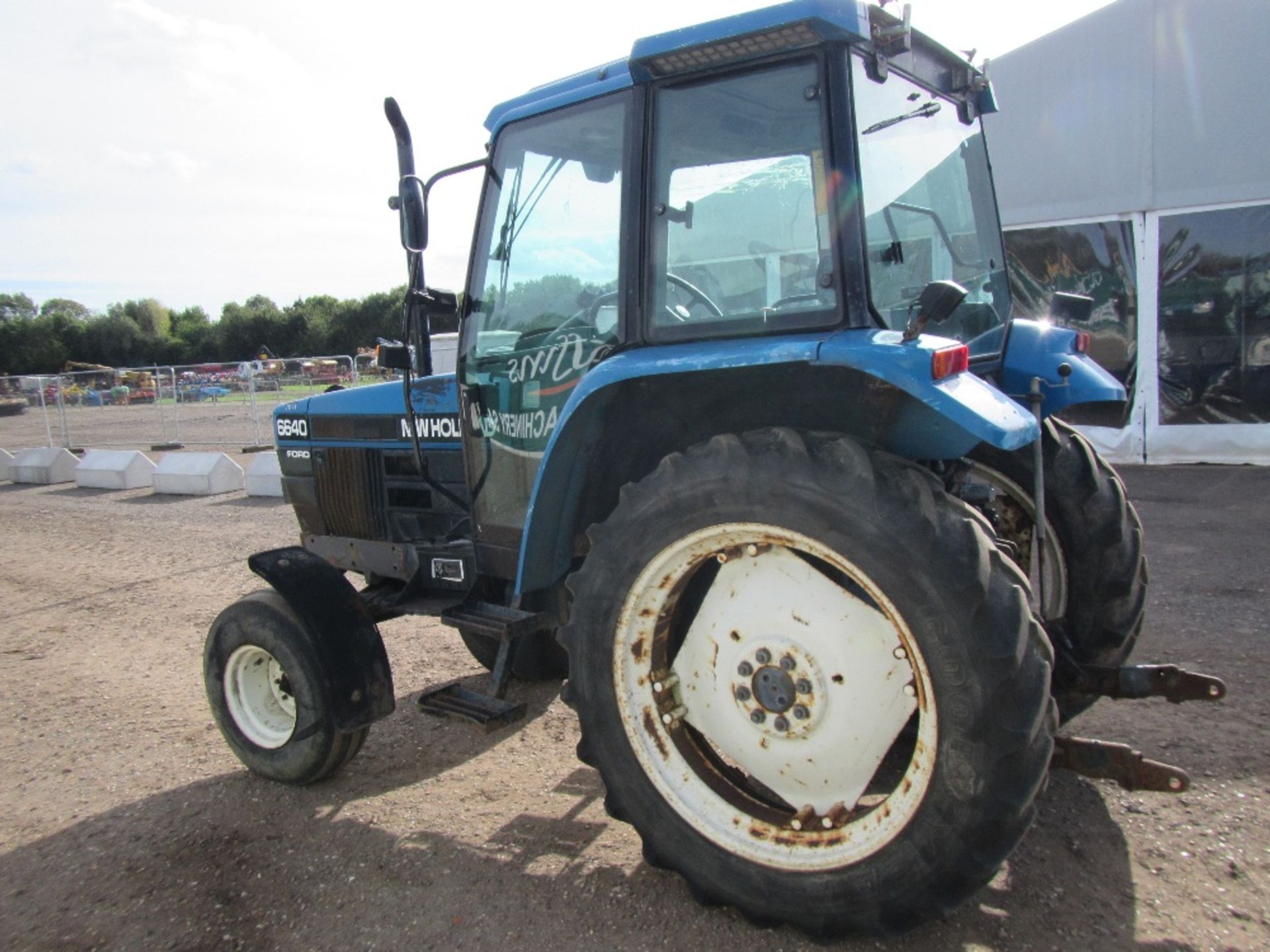 1997 Ford 6640 2wd Tractor. 5800 Hrs Ser. No. 075277B - Image 9 of 16