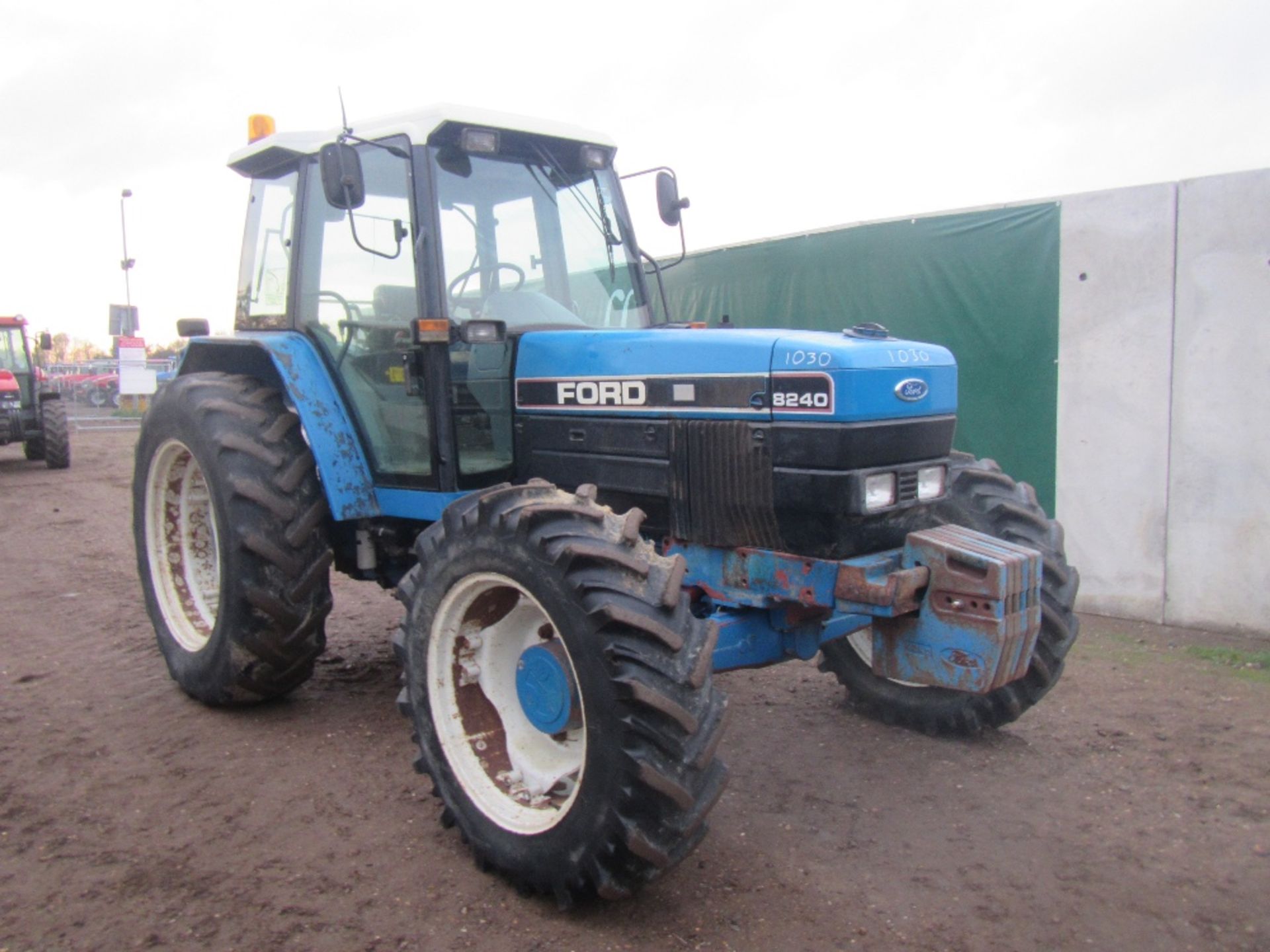 1993 Ford 8240 SLE 4wd Tractor. Reg. No. L79 MAV - Image 3 of 18