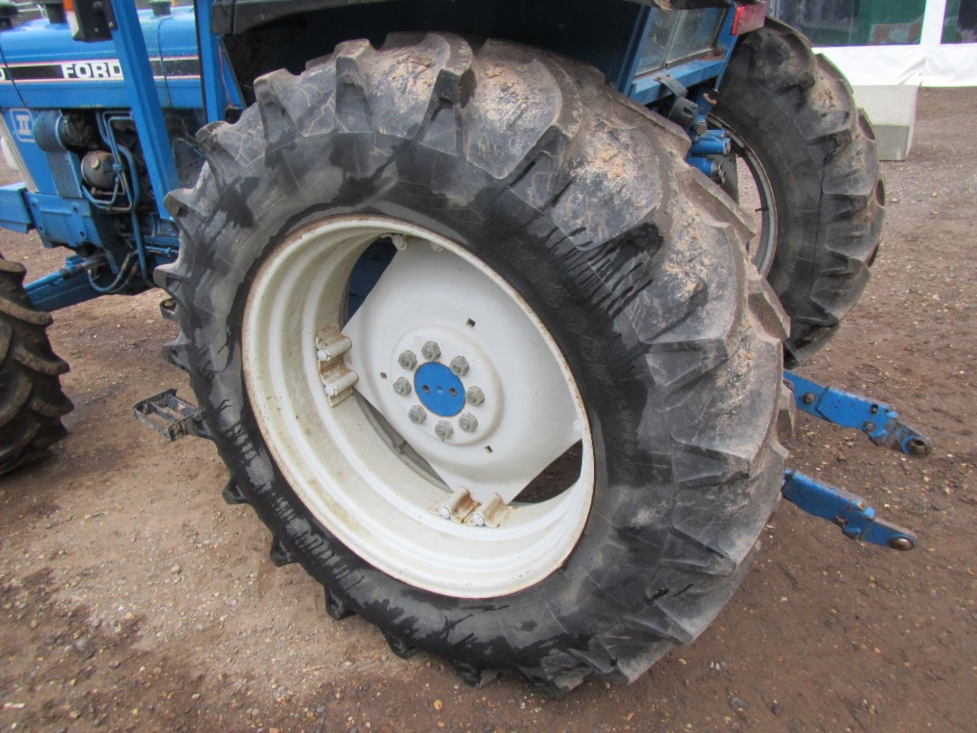 Ford 5610 4wd Tractor. 3200 Hrs Reg No F230 ETH Ser No BB90387 - Image 10 of 15