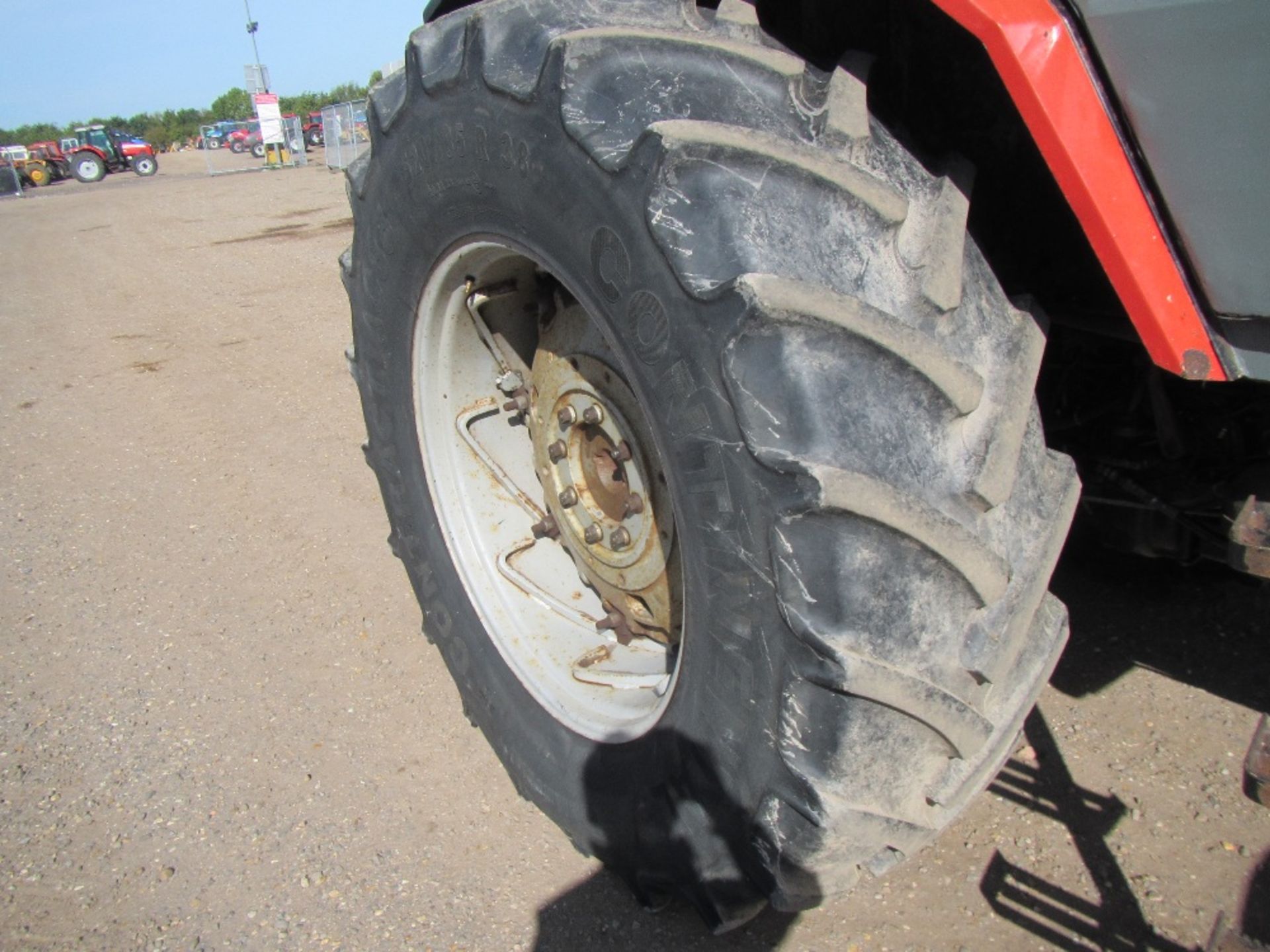 Massey Ferguson 3690 Tractor. Ser. No. S199107 - Image 5 of 17