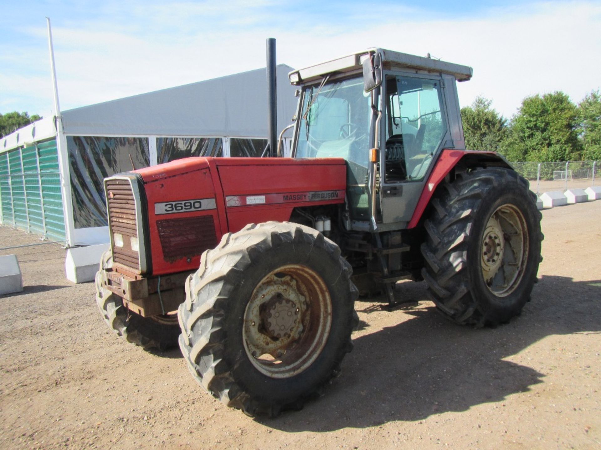 Massey Ferguson 3690 Tractor. Ser. No. S199107