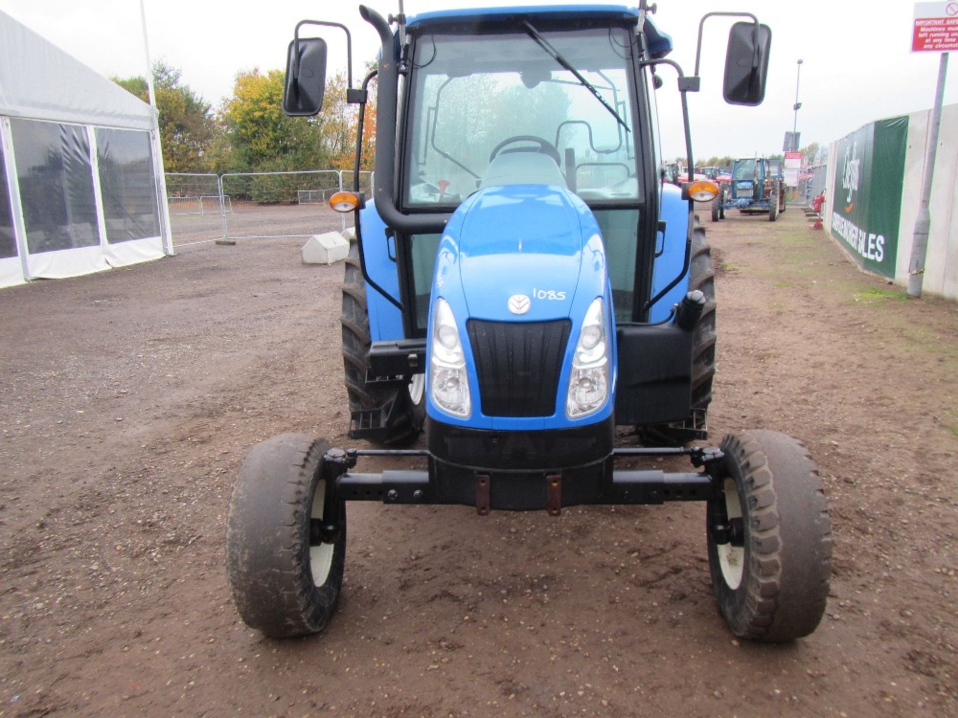 New Holland T5040 2wd Tractor. Left Hand Shuttle. Reg. No. MX61 EHF - Image 2 of 16