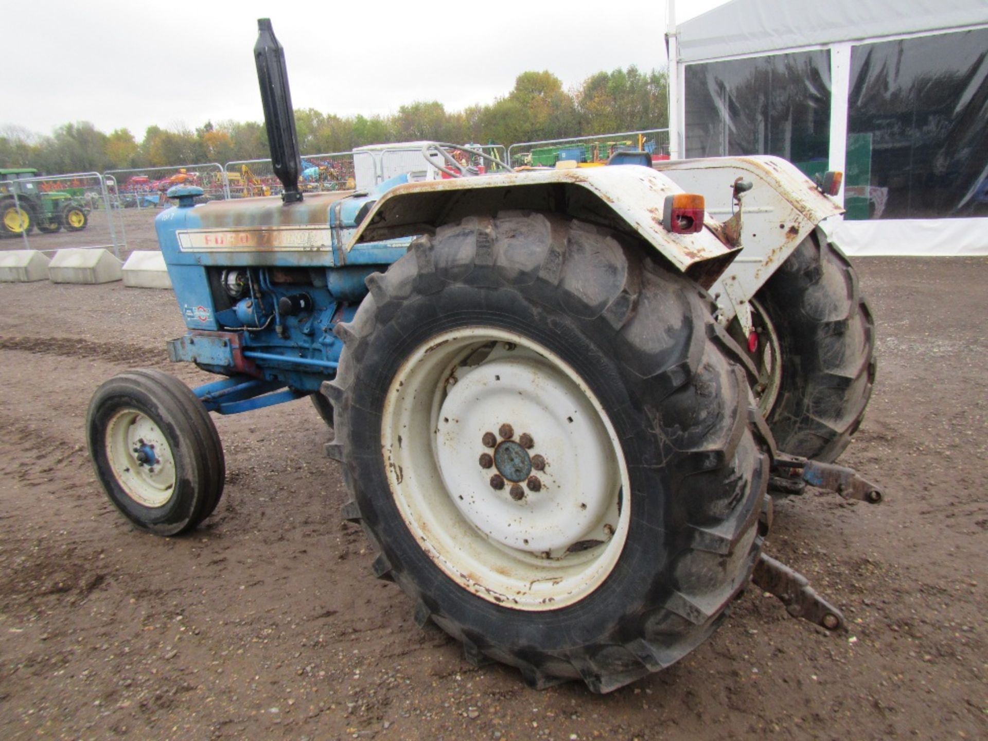 Ford 7000 Tractor. Ser No A253117 - Image 8 of 11