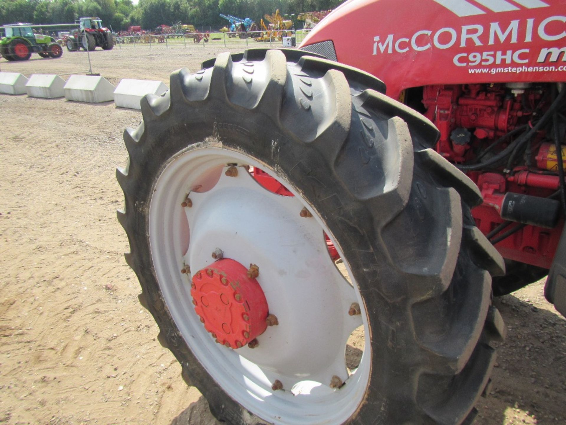 McCormick C95 Hi-Clear 4wd Tractor. 40kph. Reg. No. AU06 GCV - Image 12 of 19