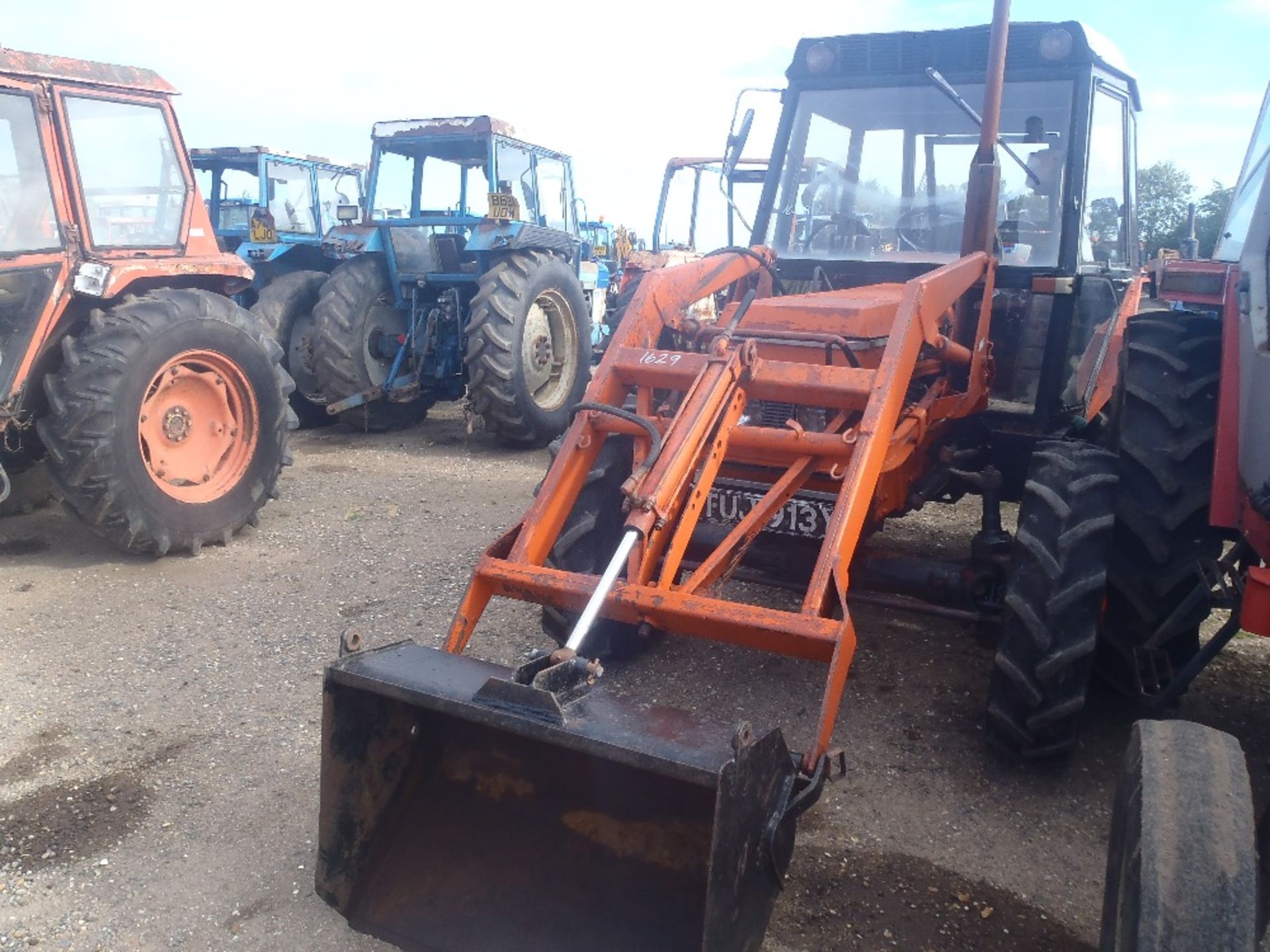 Massey Ferguson 699 4wd Tractor.