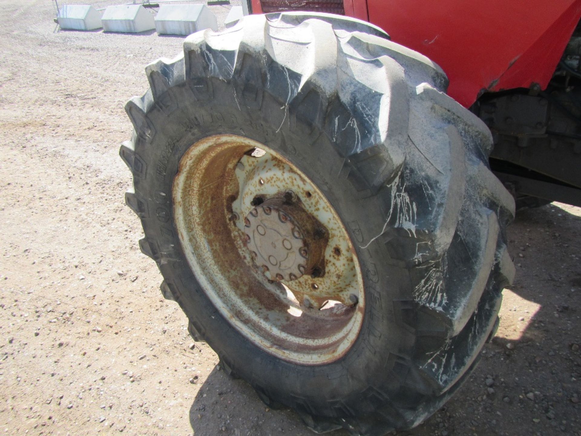 Massey Ferguson 3690 Tractor. Ser. No. S199107 - Image 11 of 17