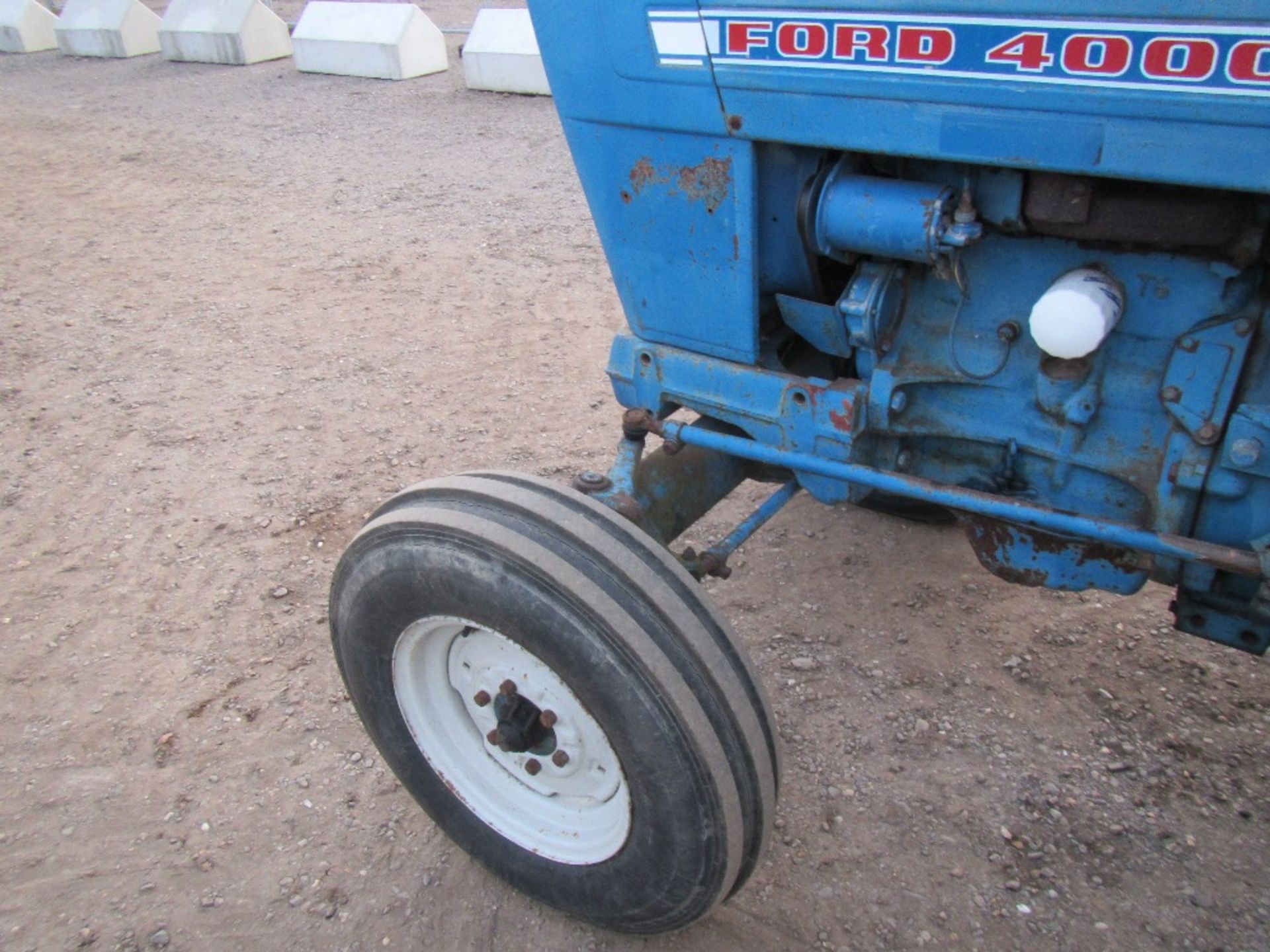 Ford 4000 2wd Tractor. Ser No B217799 - Image 10 of 15