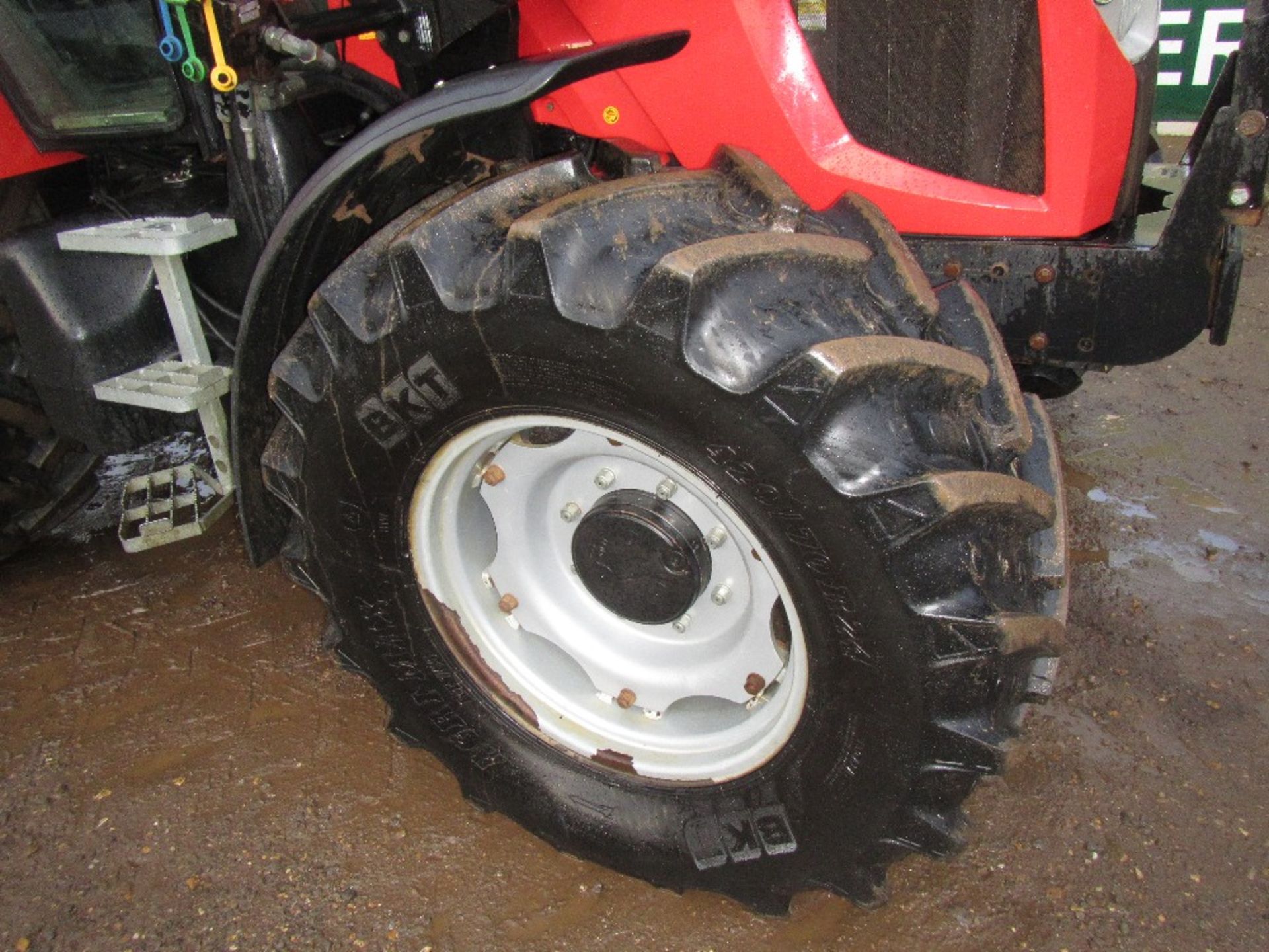 Zetor Forterra 125 4wd Tractor. 260 Trac Lift Loader. Reg Docs will be supplied. Reg. No. AE12 BKN. - Image 5 of 15