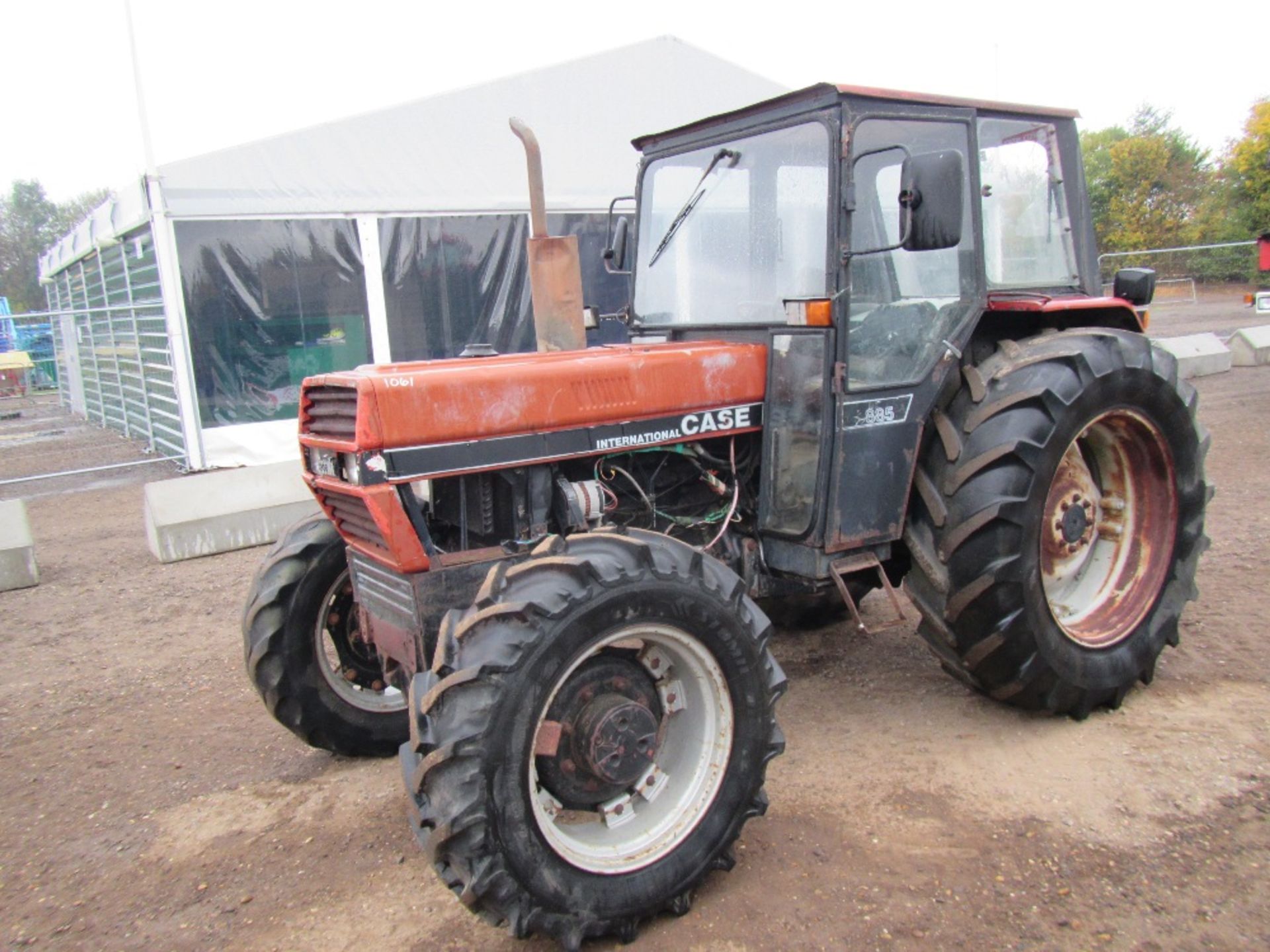 Case International 885 LP 4wd Tractor Reg No D310 HVF