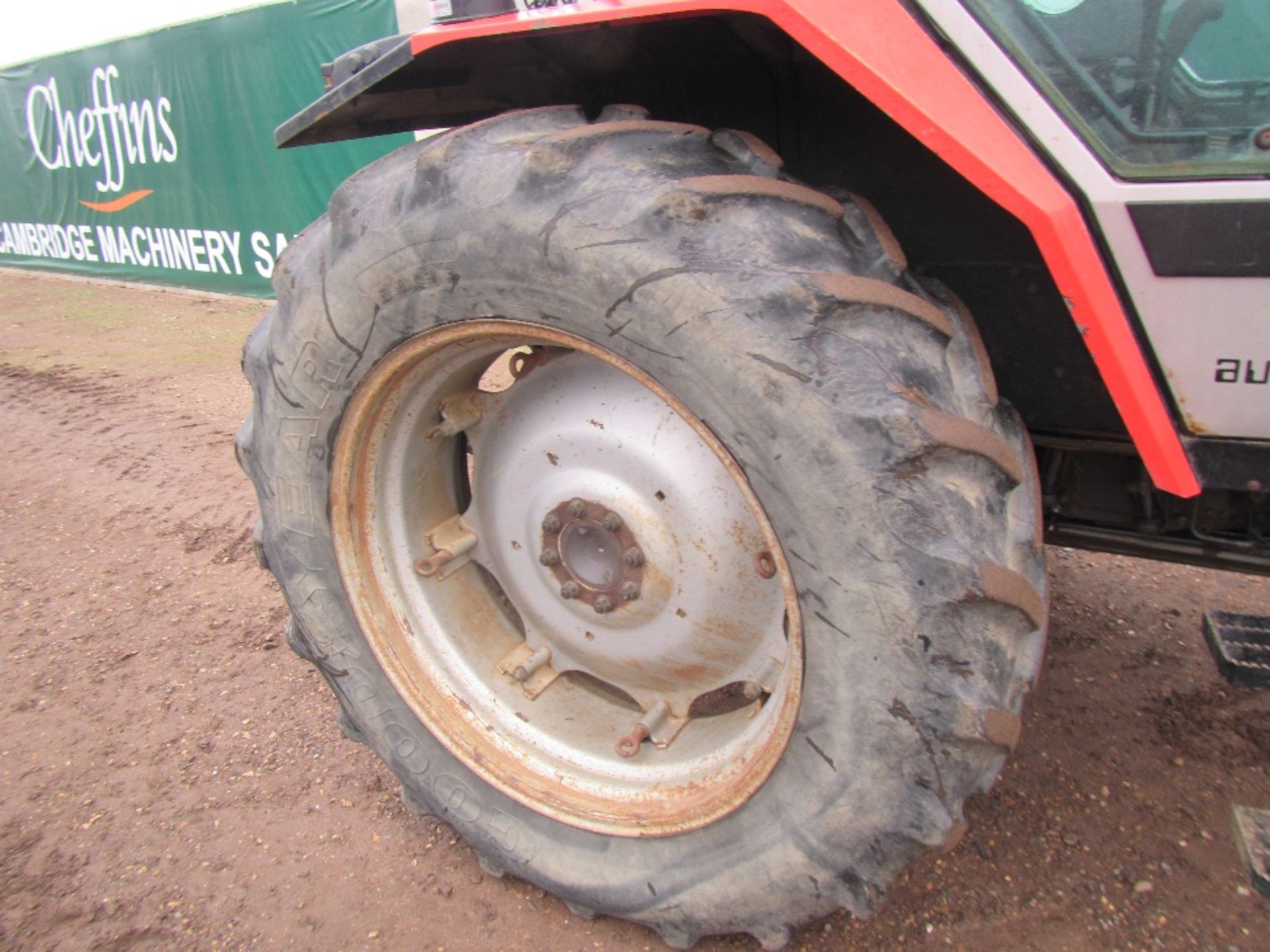 Massey Ferguson 3090 4wd Tractor. Reg No E459 KEW Ser No V301022 - Image 5 of 17