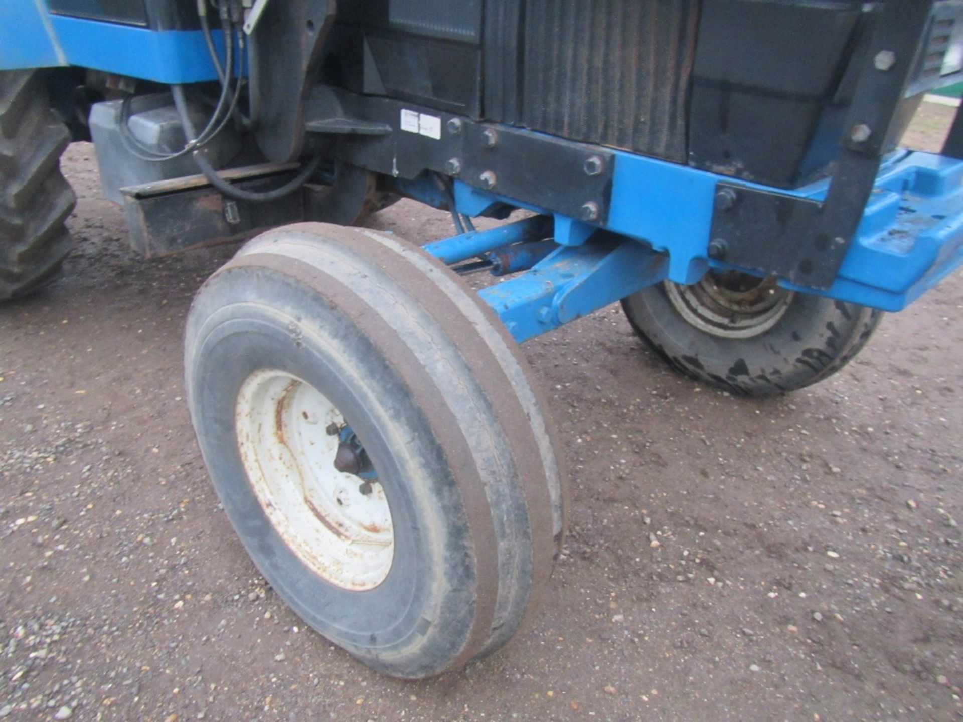 Ford 6640 Tractor. Loader - Image 4 of 16