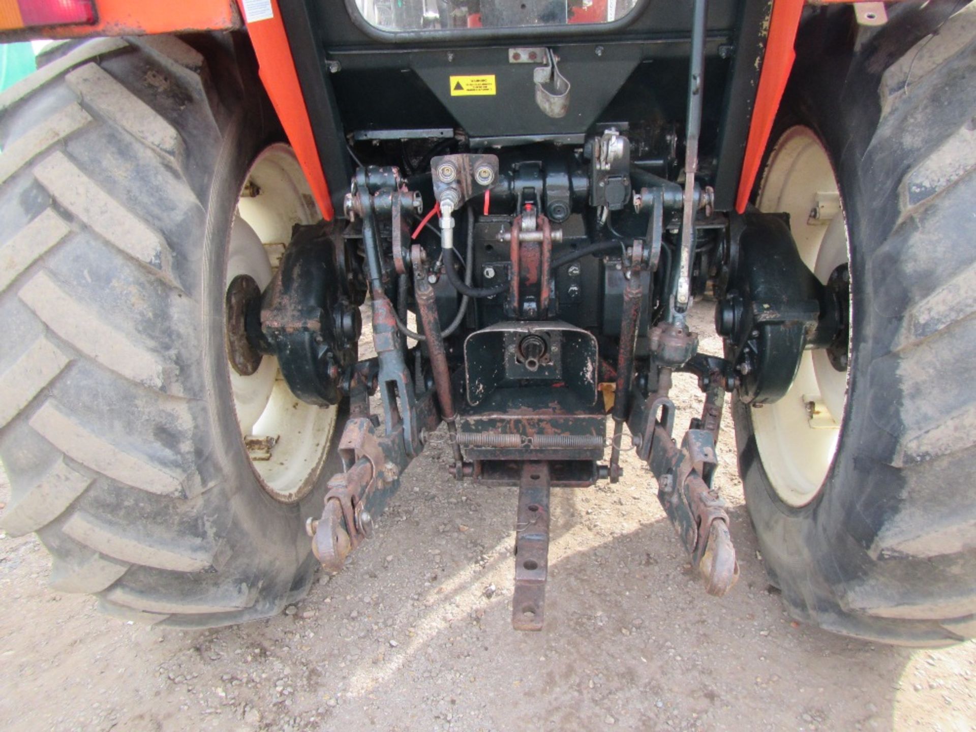 Zetor 7745 4wd Tractor. Chilton MXU6 Loader. Loader fitted 2014. No V5. 1650 hrs. Reg. No. L929 - Image 8 of 17