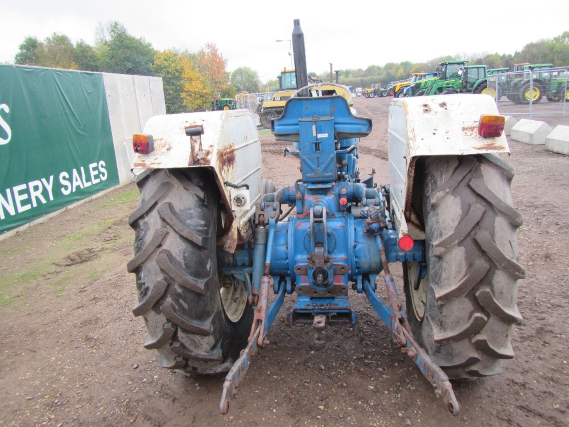 Ford 7000 Tractor. Ser No A253117 - Image 6 of 11