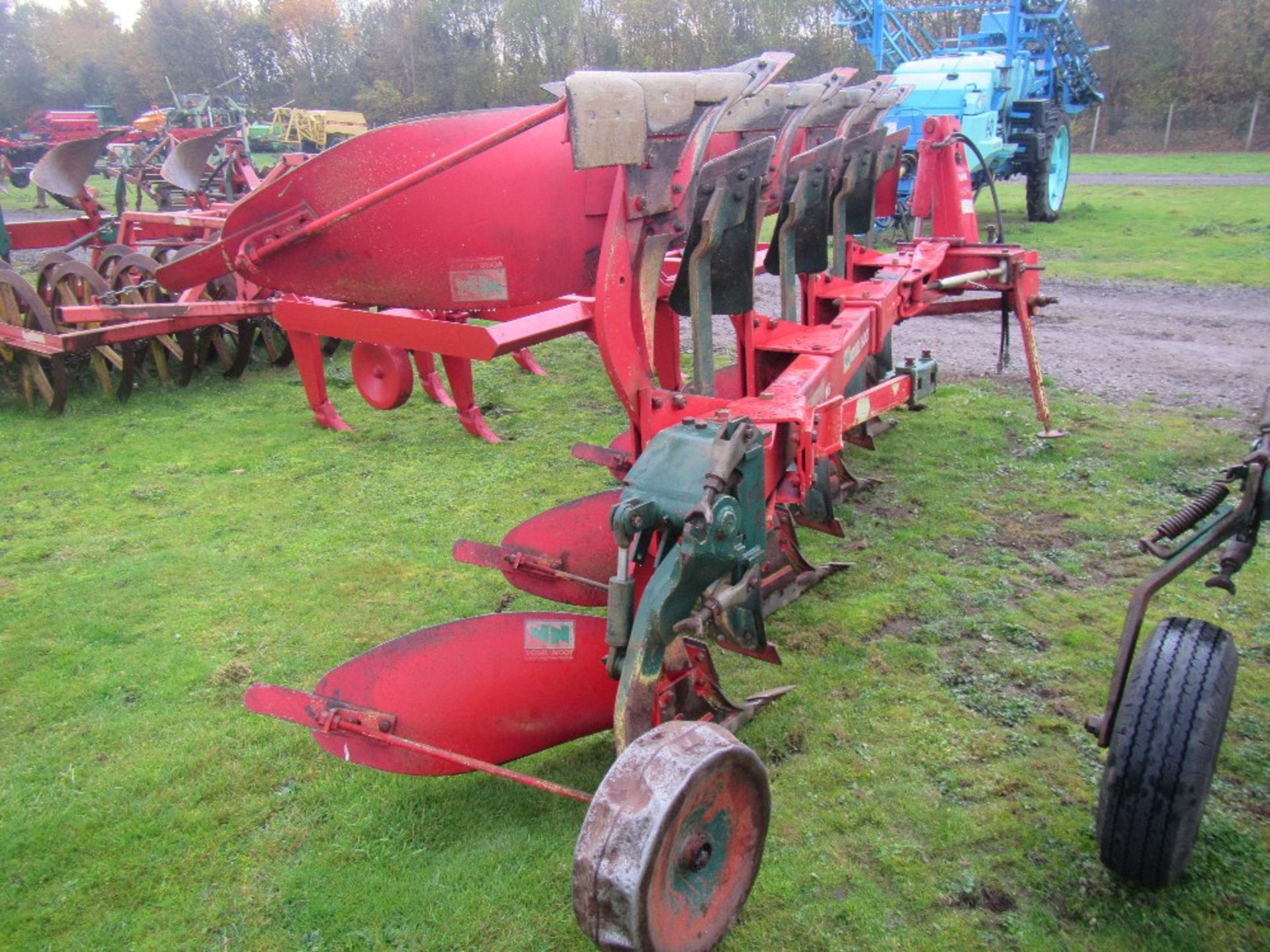 Vogel & Noot MS 950 4 Furrow Plough - Image 2 of 4