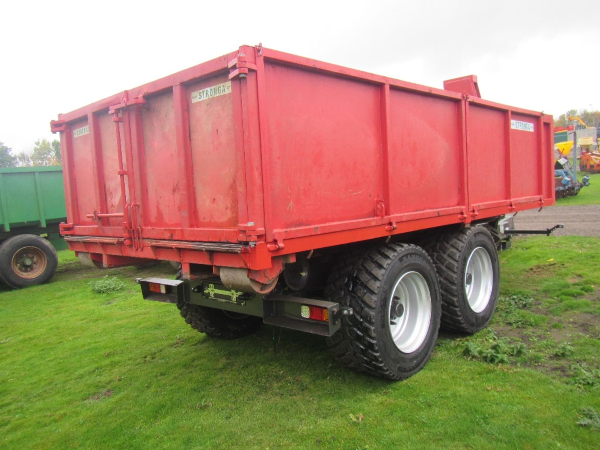 2012 Stronga HL1120 15 Ton Hookloada with Dropside Body & New Tyres. Body Recently refurbished, Shot - Image 3 of 10