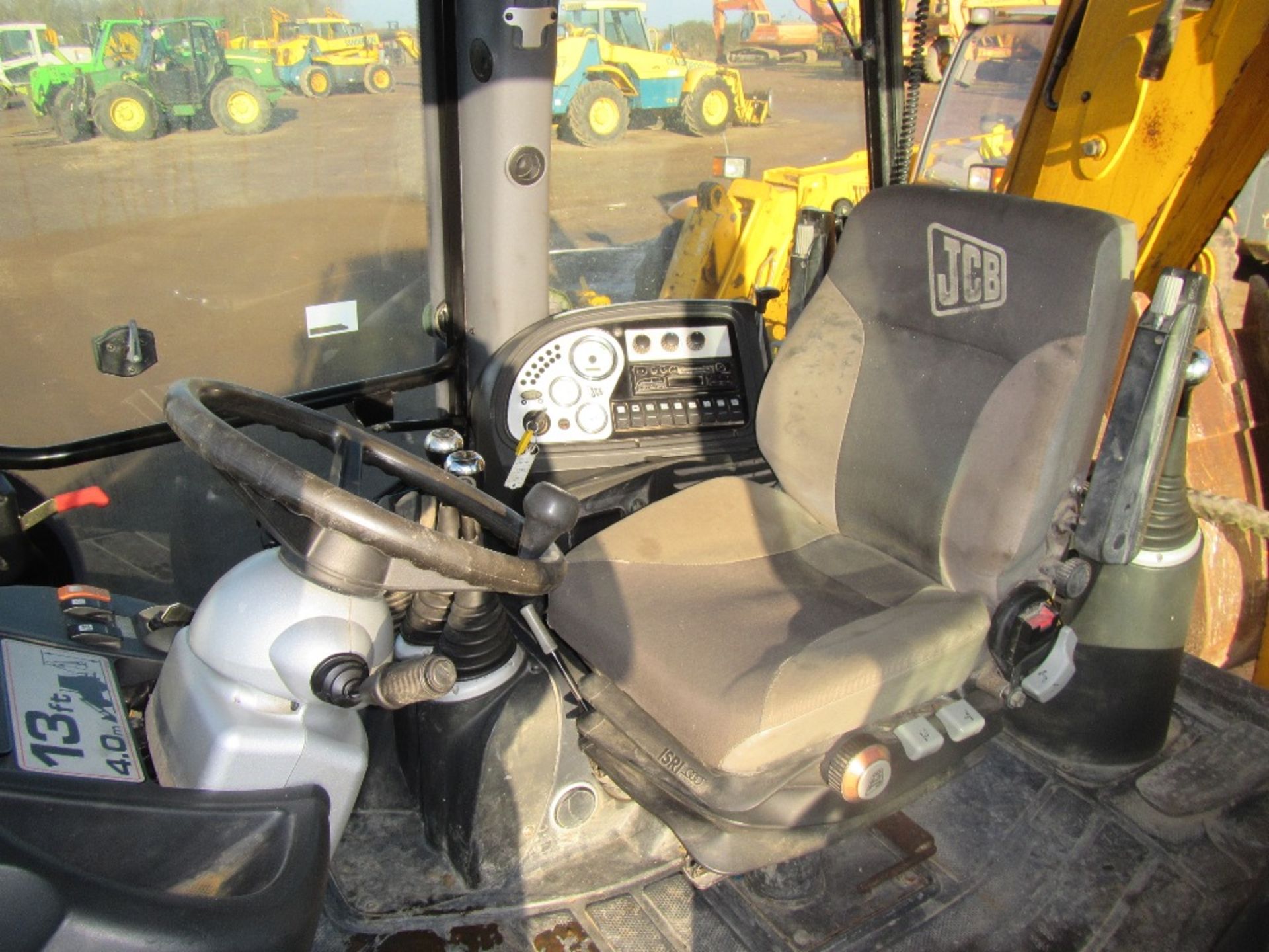 2006 JCB 3CX Backhoe Reg No 06 D 41344 Ser No 969871 - Image 8 of 12