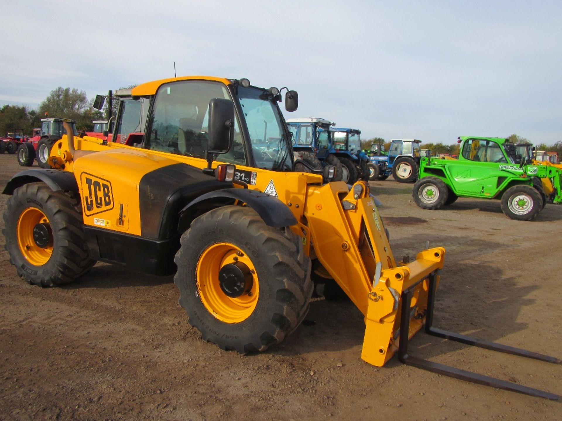 2007 JCB 531-70 Agri Super Telehandler. Reg. No. AU07 KTO Ser. No. 71199230 - Image 2 of 6