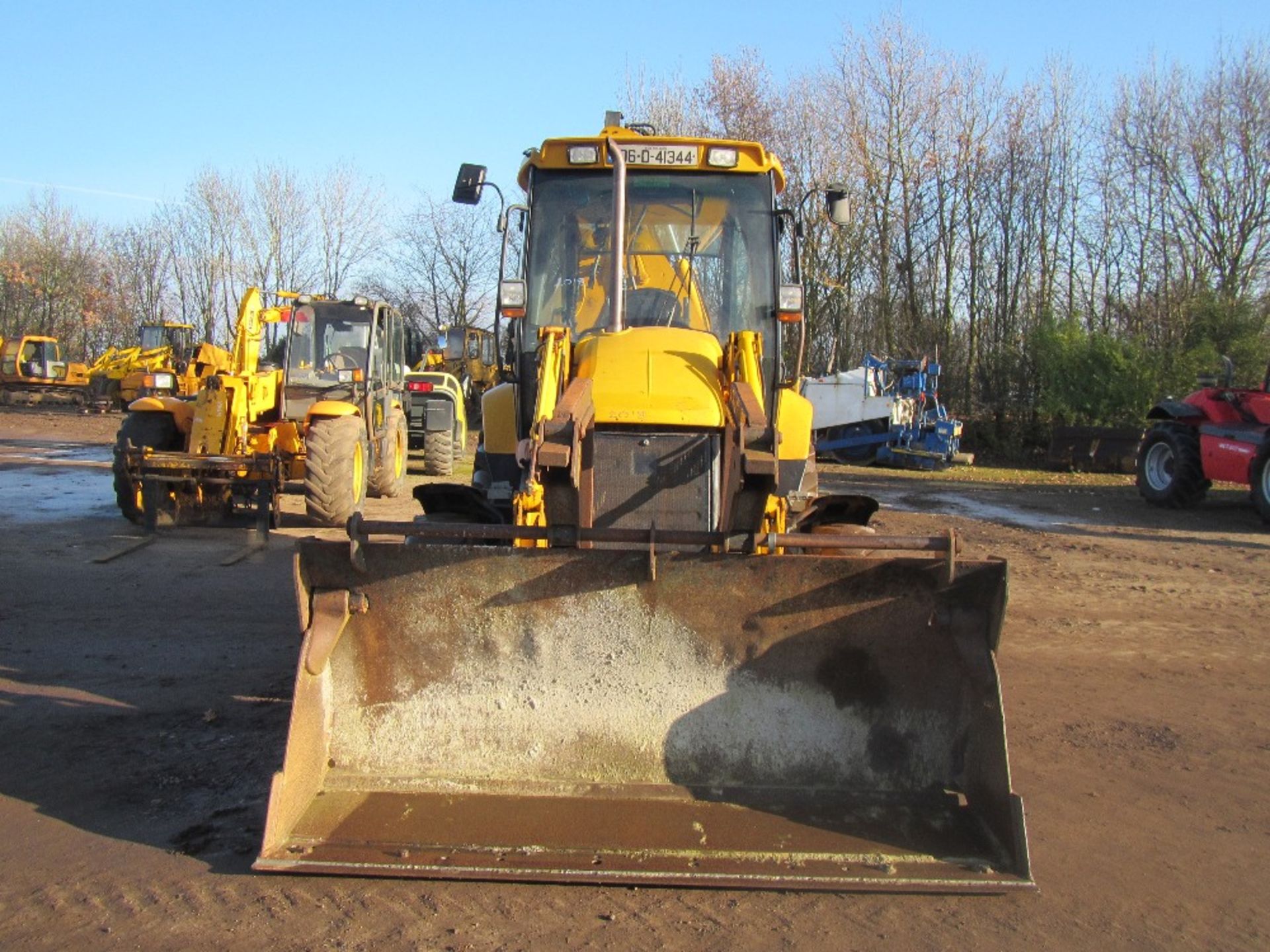 2006 JCB 3CX Backhoe Reg No 06 D 41344 Ser No 969871 - Image 2 of 12