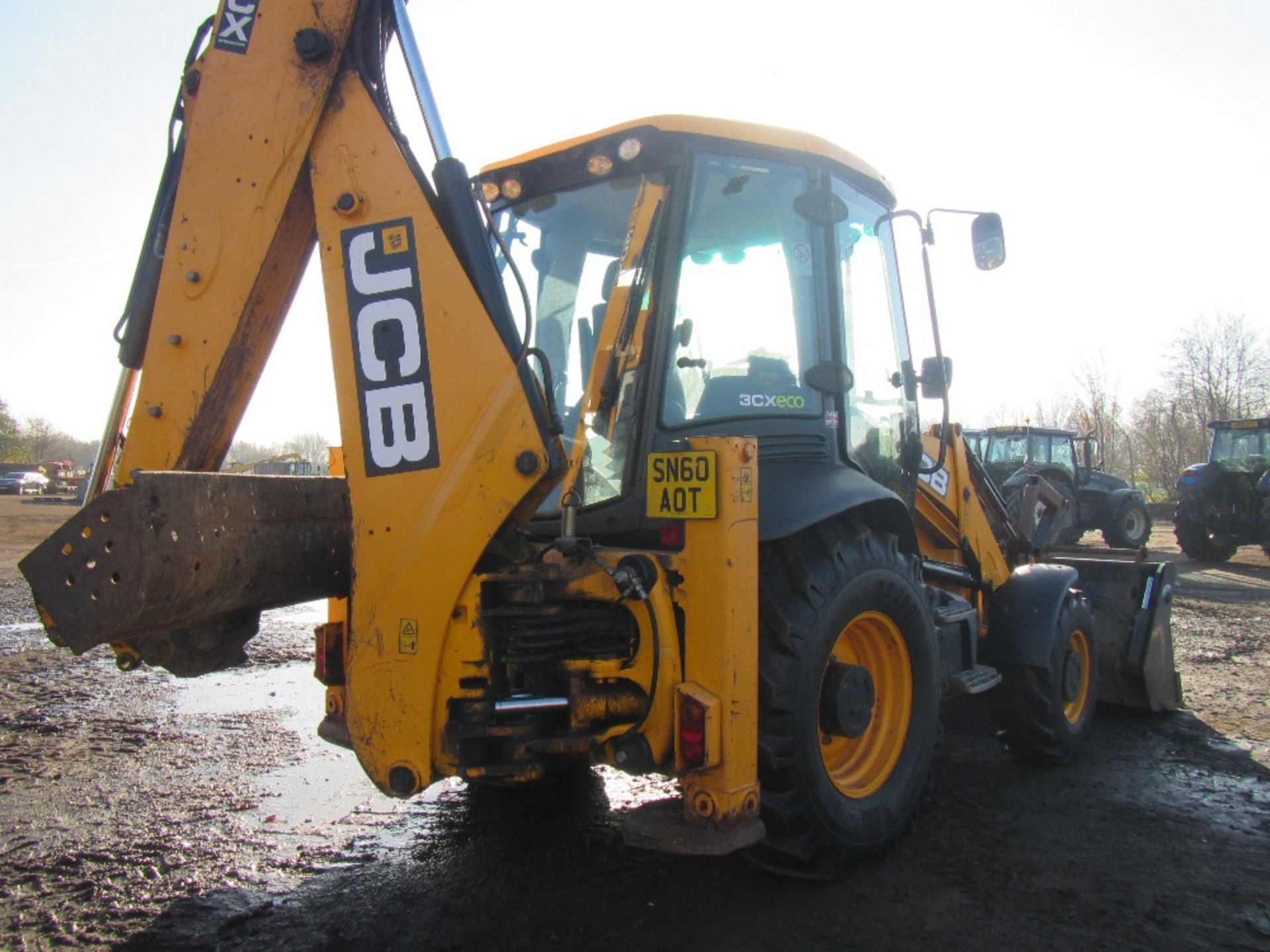 2010 JCB 3CX Eco Ex Authority 3000 Hrs Reg No SN60 AOT Ser No 000761 - Image 4 of 12