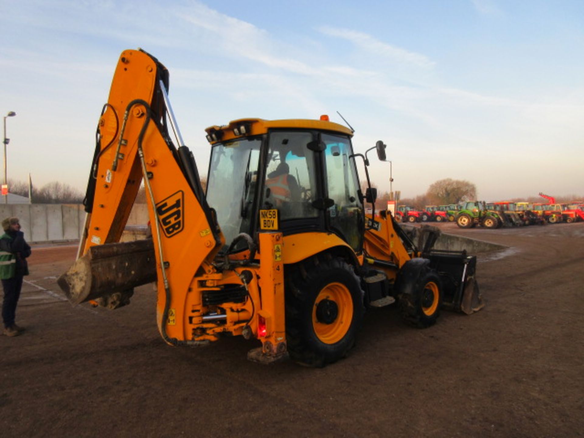 2008 JCB 3CX Sitemaster c/w Piped, Quick Hitch, 4 in 1 Bucket Ser. No. 81346092 - Image 6 of 8