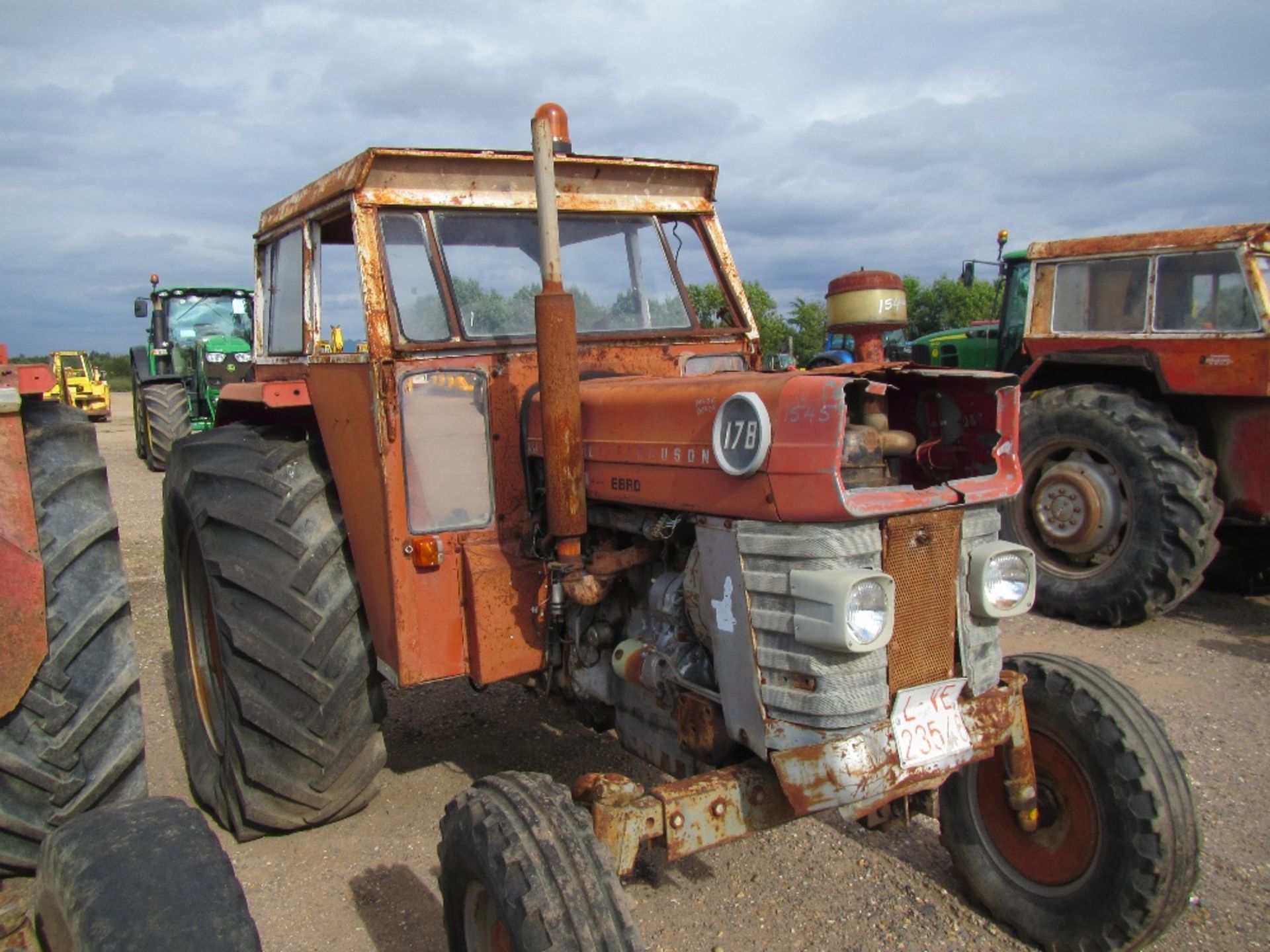 Massey Ferguson 178 Tractor. Ser.No. 130208 - Image 2 of 4