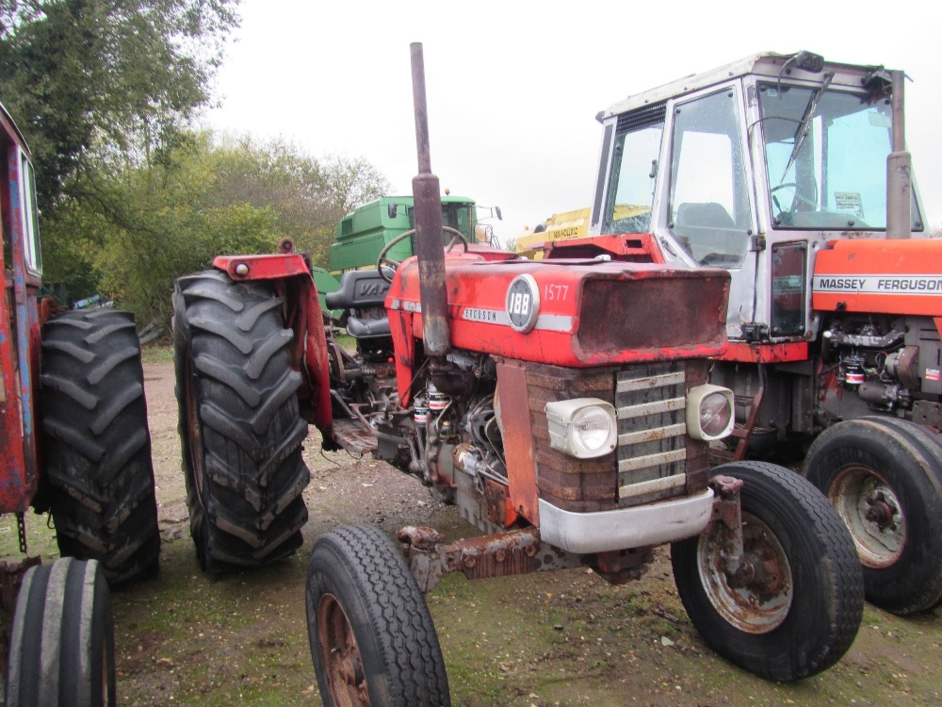 Massey Ferguson 188 Tractor c/w Long PTO, 4 Bolt Pump. Ser. No. 370229 - Image 2 of 4