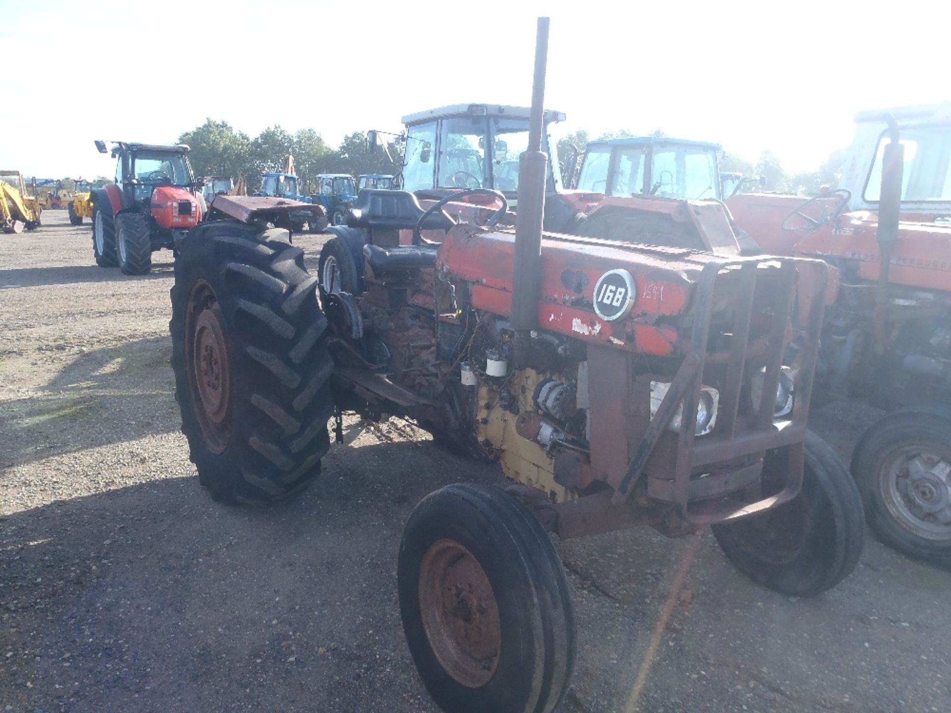 Massey Ferguson 168 Tractor c/w 4 Bolt Lift Pump. Ser. No. 254113 - Image 2 of 7