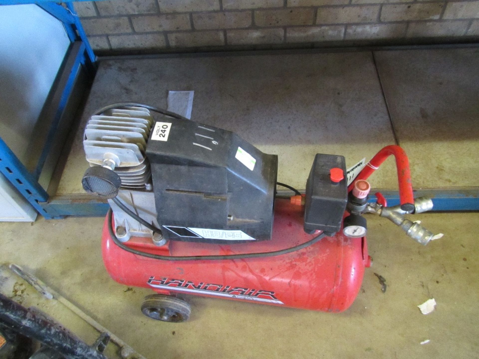 Handiair Portable Air Compressor - Manual in Office UNRESERVED LOT