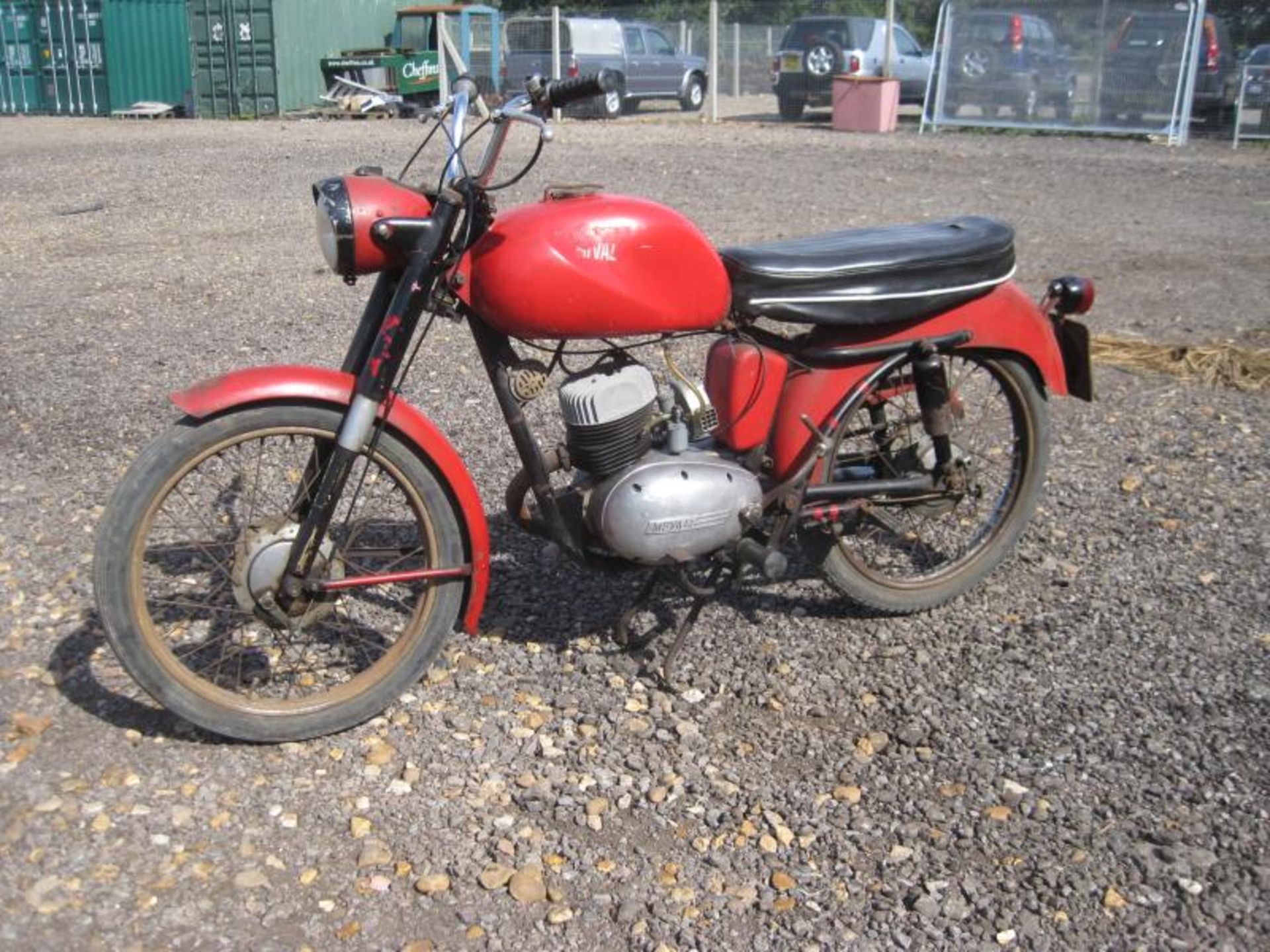 1959 125cc MI-VAL Reg. No. 186 UYT Frame No. 72606 Engine No. 72606 A rare Italian 2-stroke single - Image 7 of 7