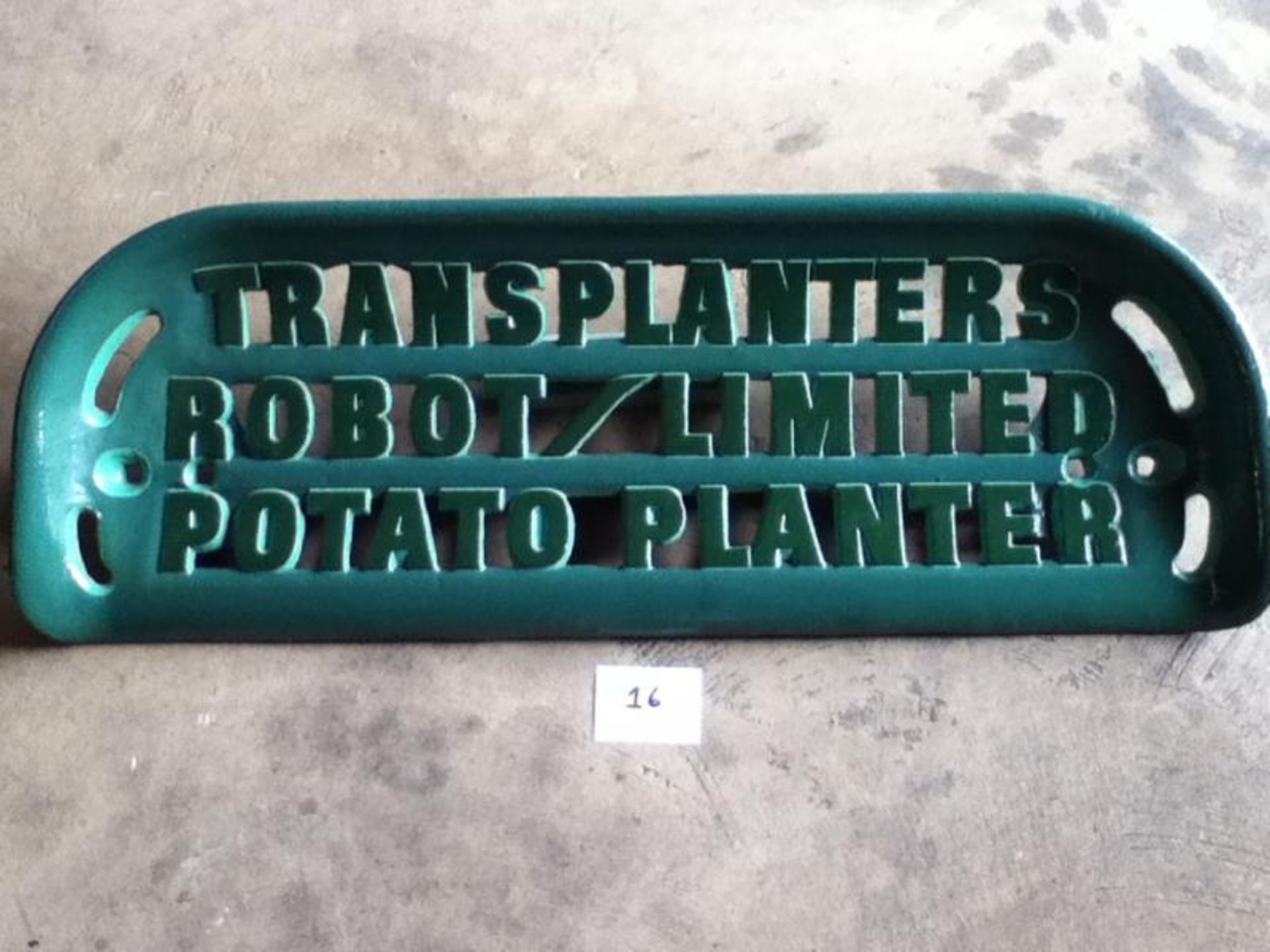 Transplanters Robot/limited, potato planter - a cast iron seat